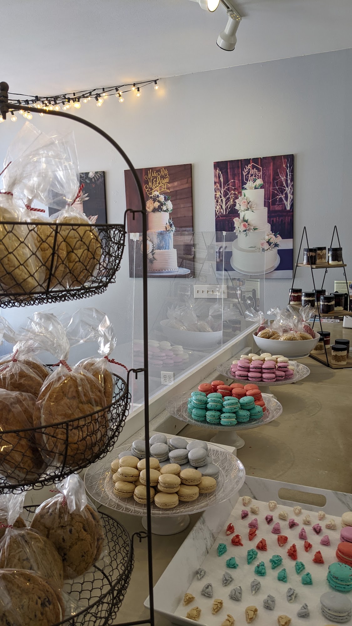 MJ's Macarons & More Menu