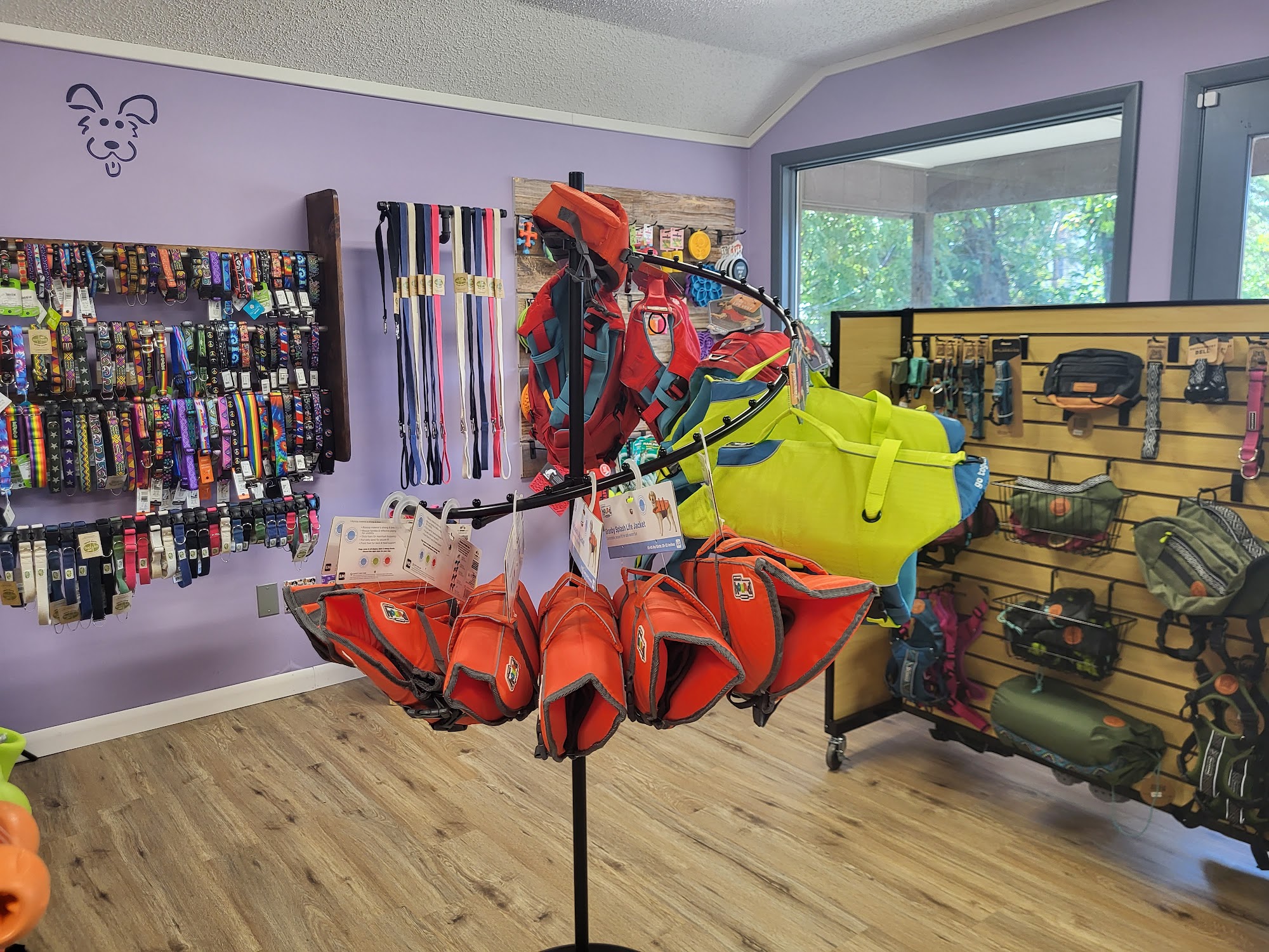 BowSir's Eureka Springs