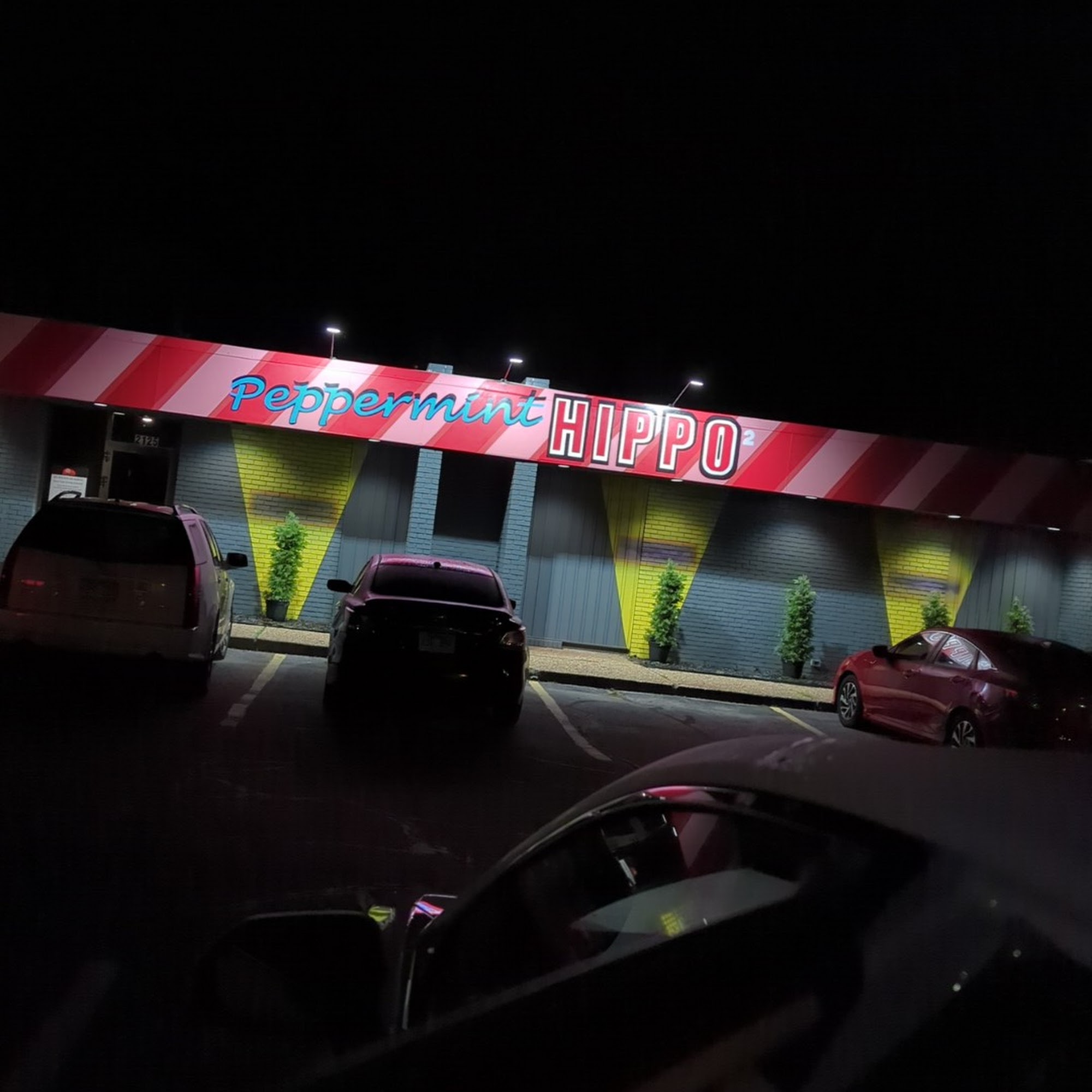 Peppermint Hippo Fayetteville