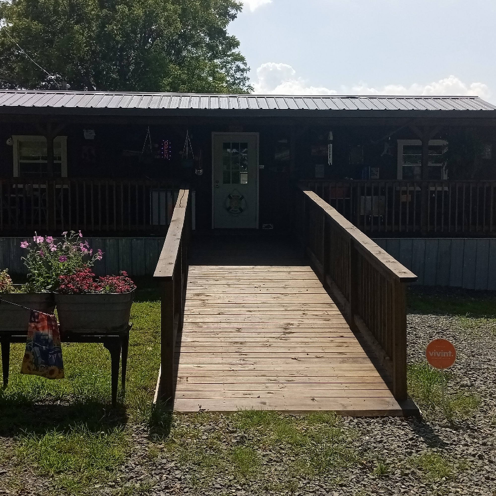 Pappy's Bait & Mama's Junk Store Gillham