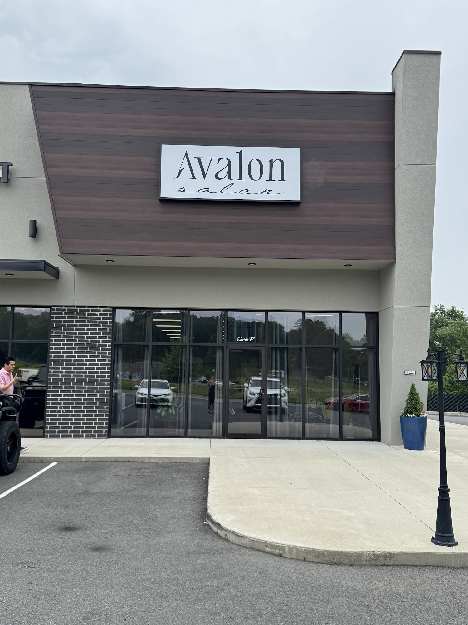 Avalon Salon