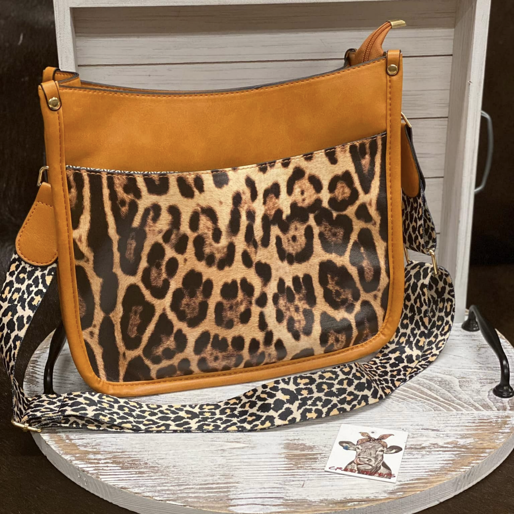 JuneBug & MayFly Boutique Hot Springs