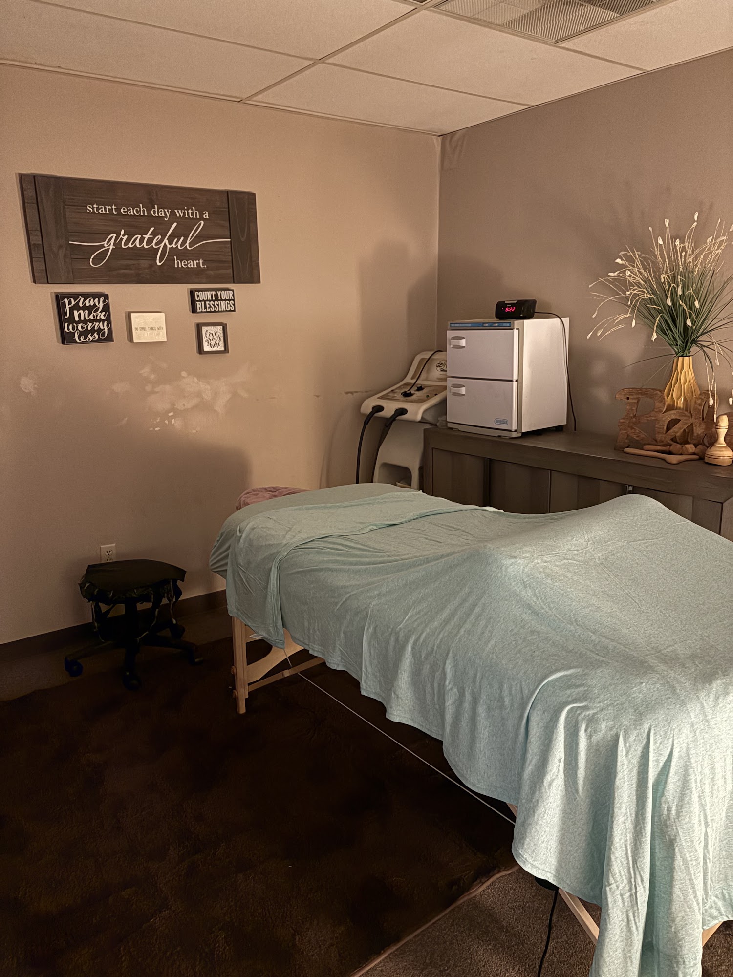 A Better U Massage by Teffany LLC 2723 Foxcroft Rd # 208, Little Rock Arkansas 72227