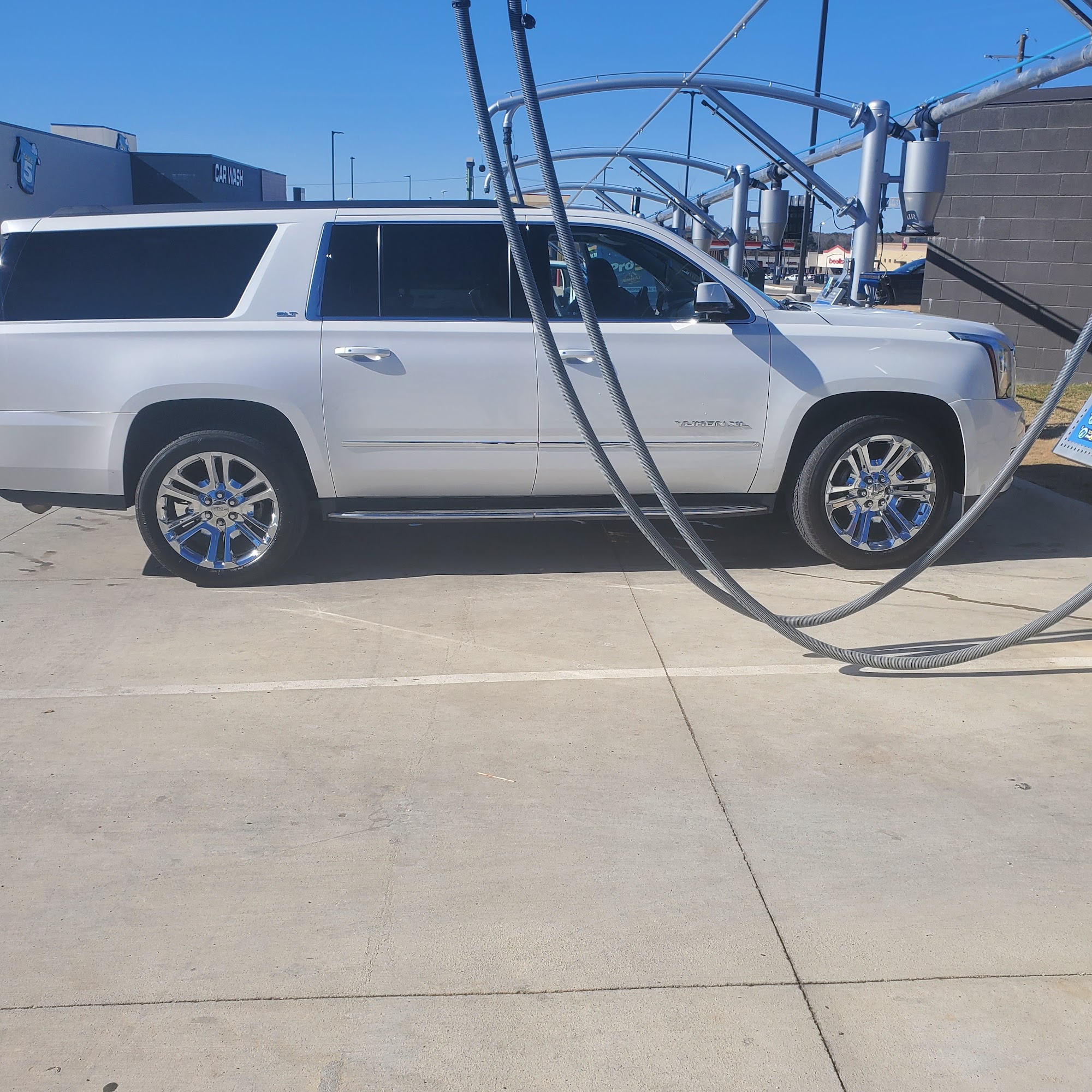 Take 5 Car Wash Monticello