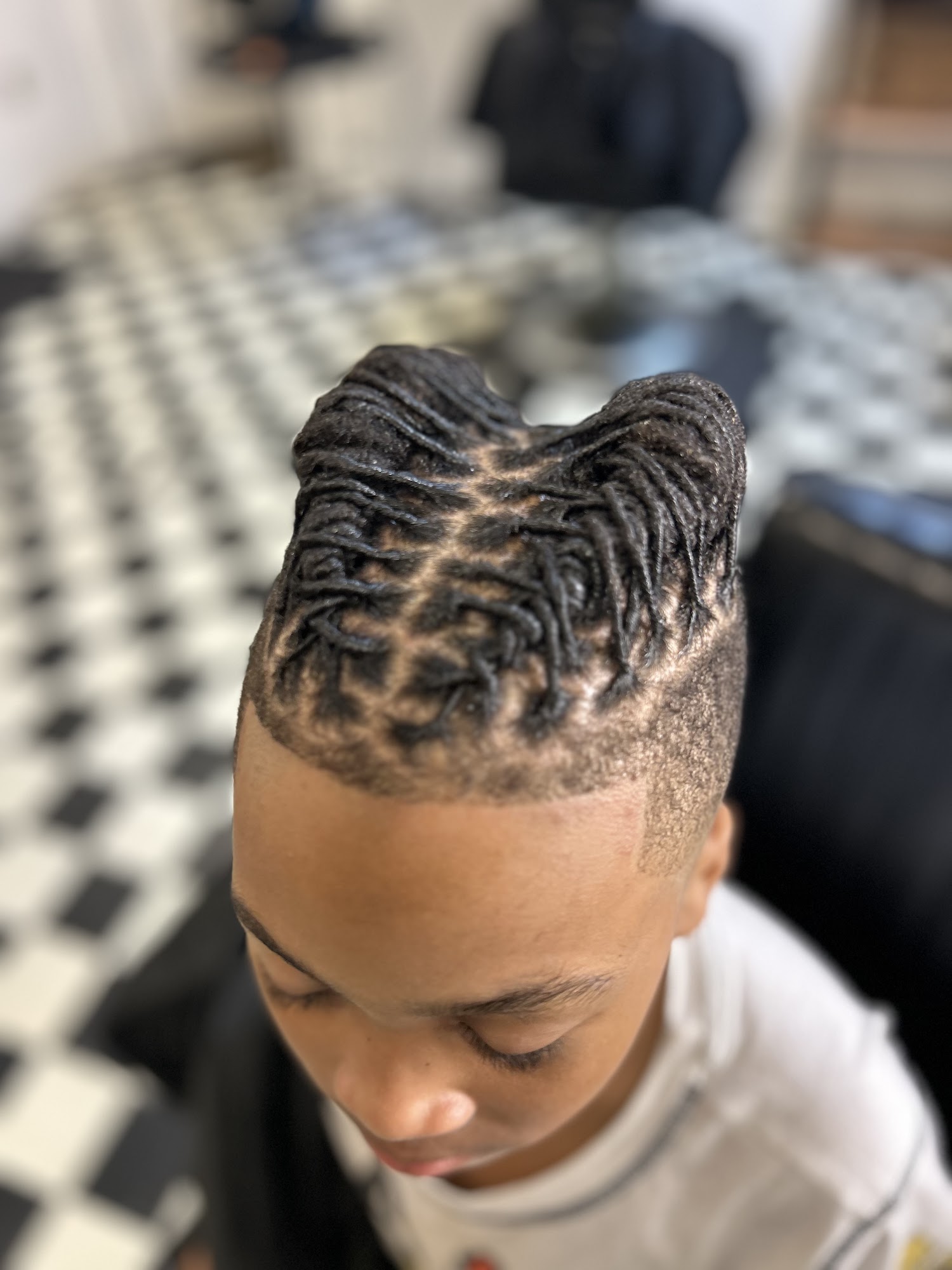 Freestyle Barber And Beauty Shop