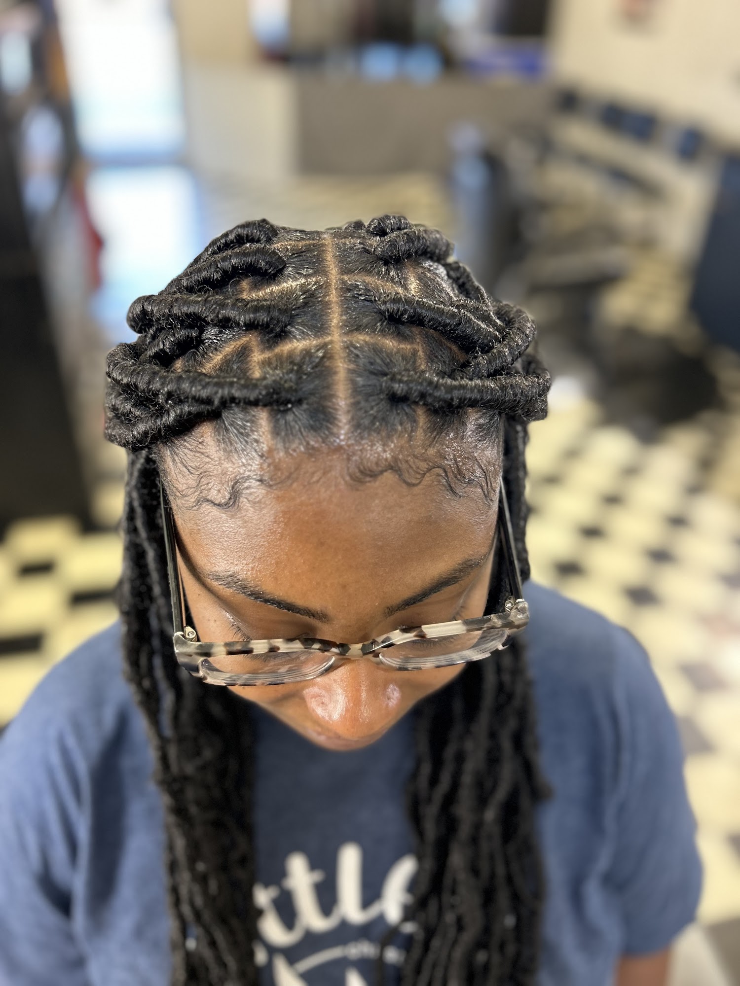 Freestyle Barber And Beauty Shop