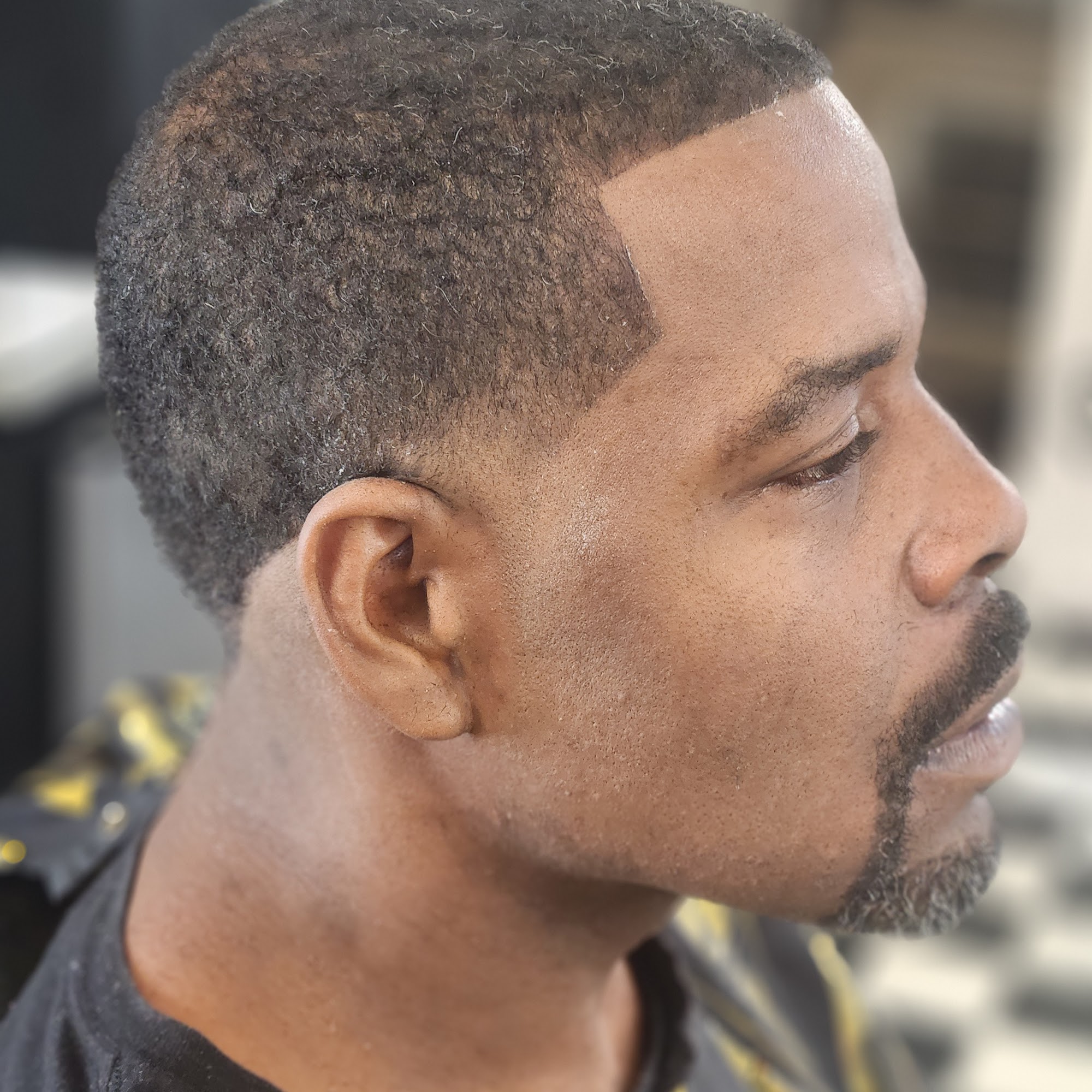 Freestyle Barber And Beauty Shop