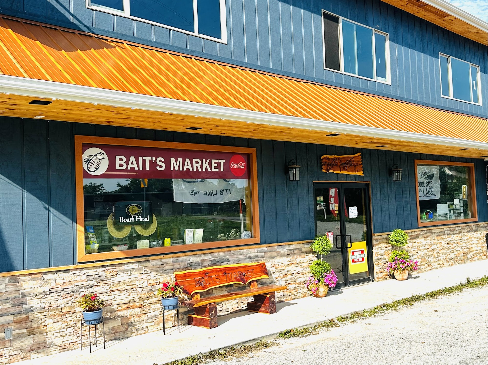 Baits Motel & Market Omaha