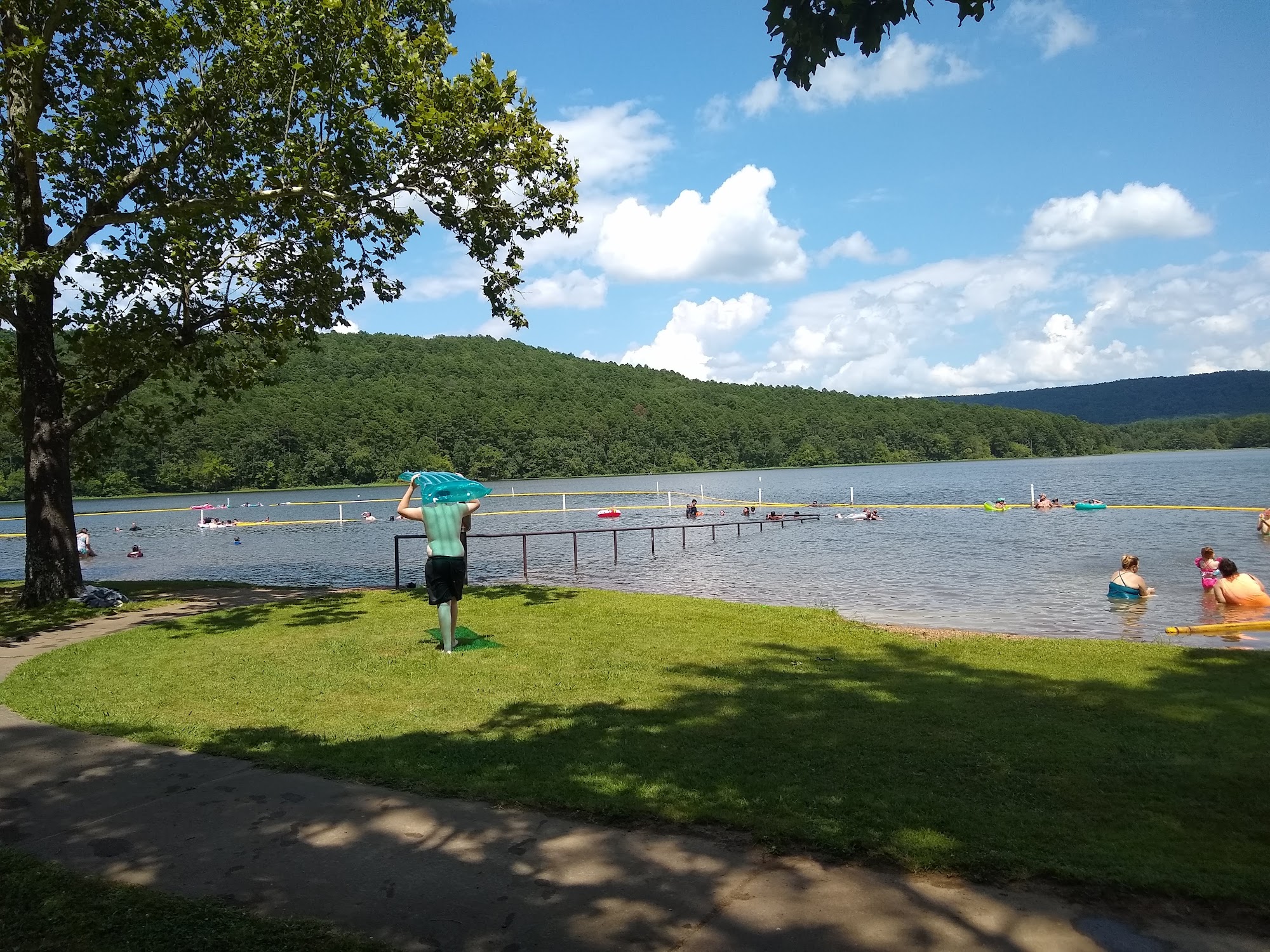 Community Outreach Services Paris