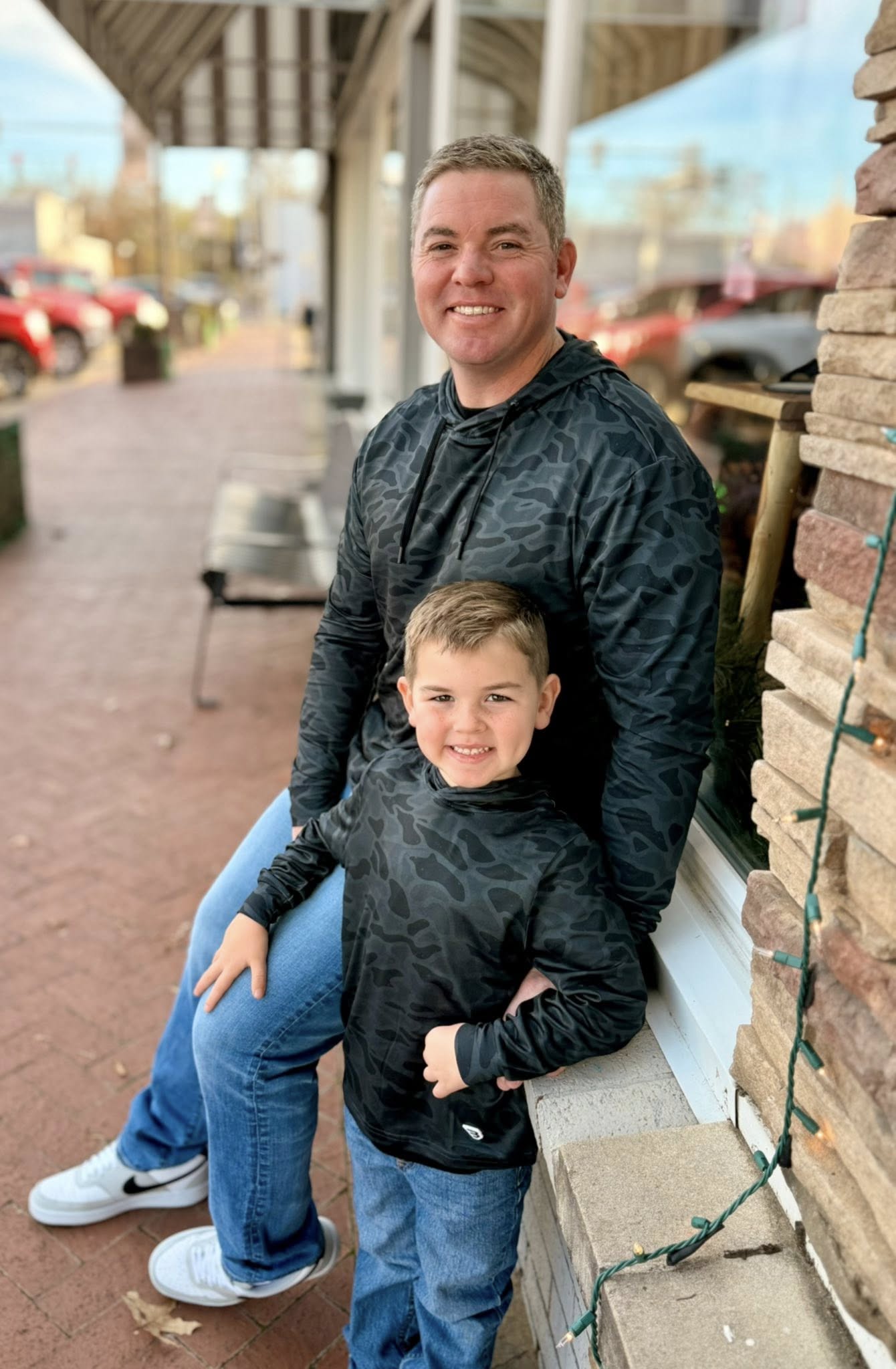 Ja Outfitters Inc. Paris