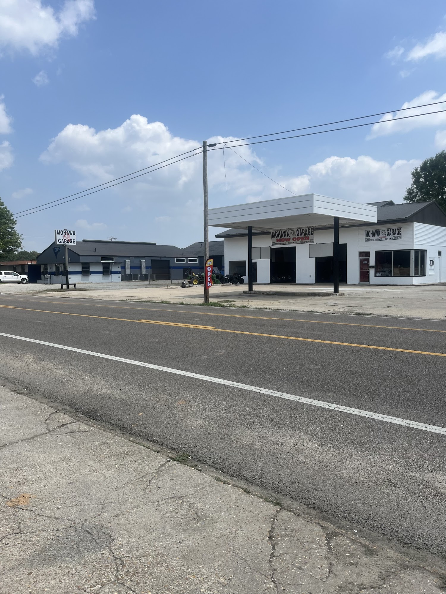 Mohawk Garage Piggott