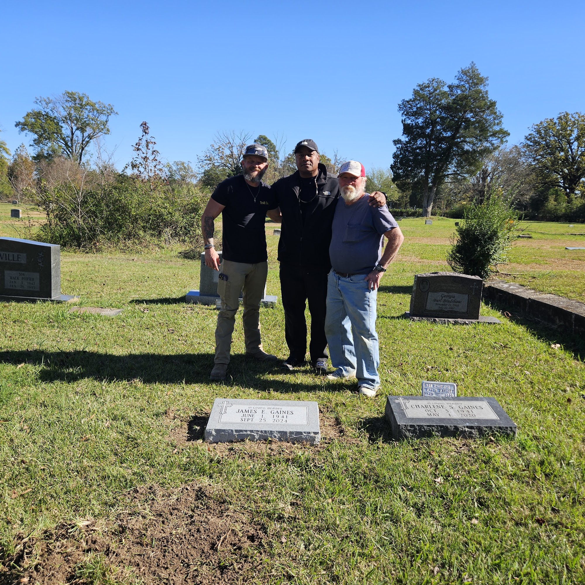 Moon Monument Co Inc 2100 W Pullen Ave, Pine Bluff Arkansas 71601