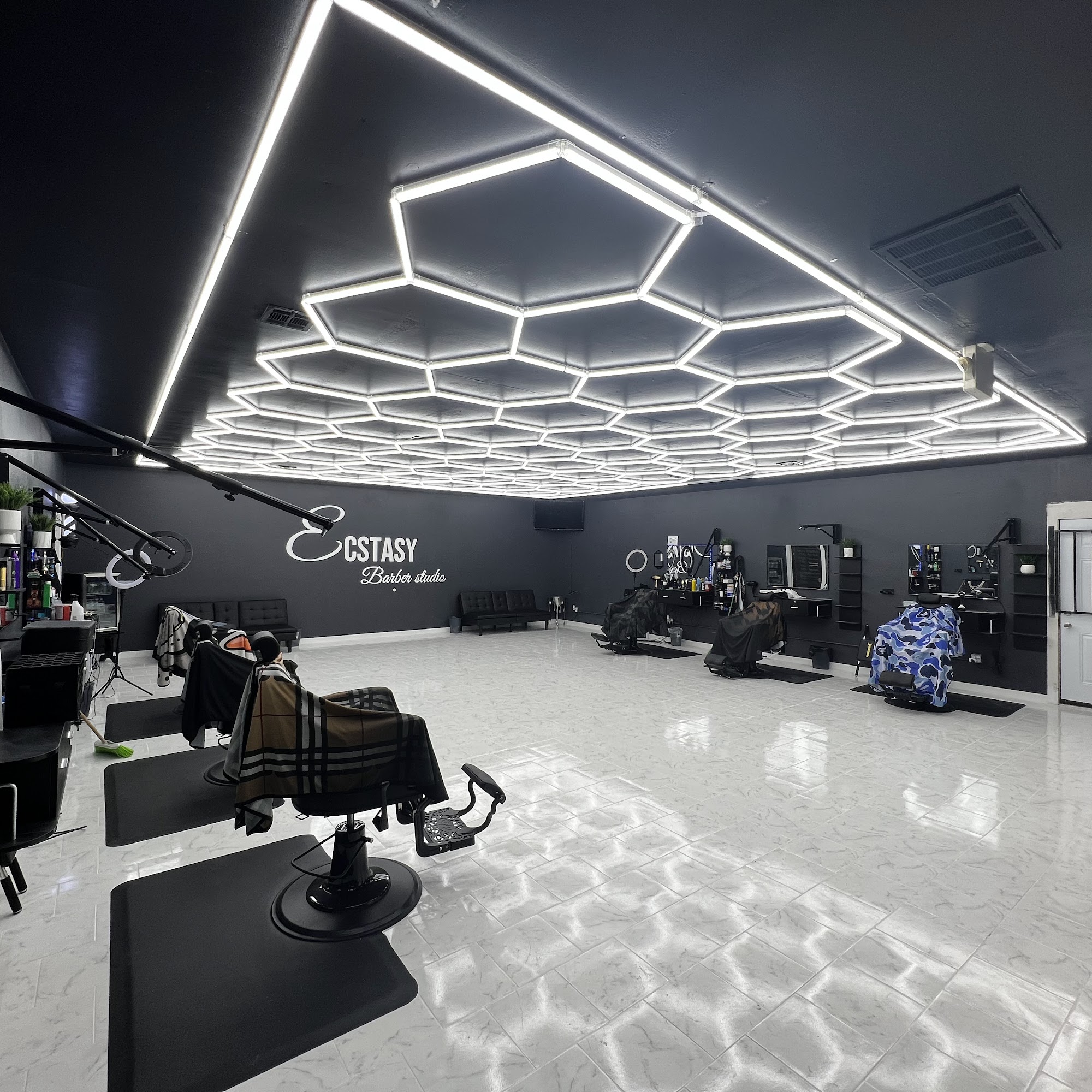 Ecstasy Barber Studio -Walk Ins Welcome