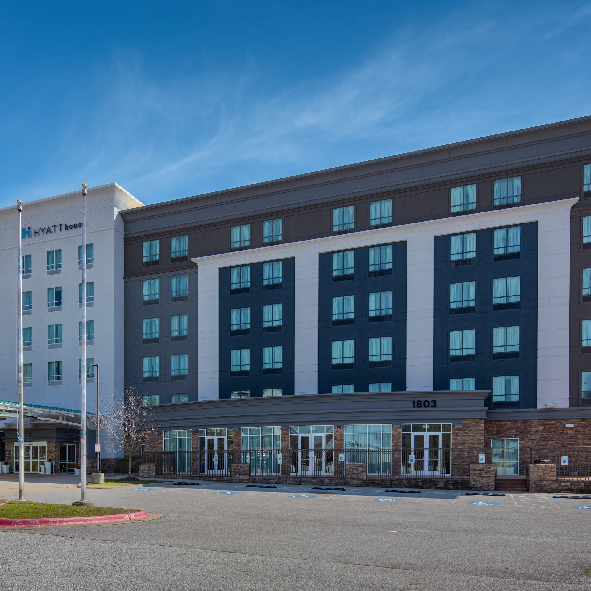 Hyatt House Bentonville / Rogers Rogers