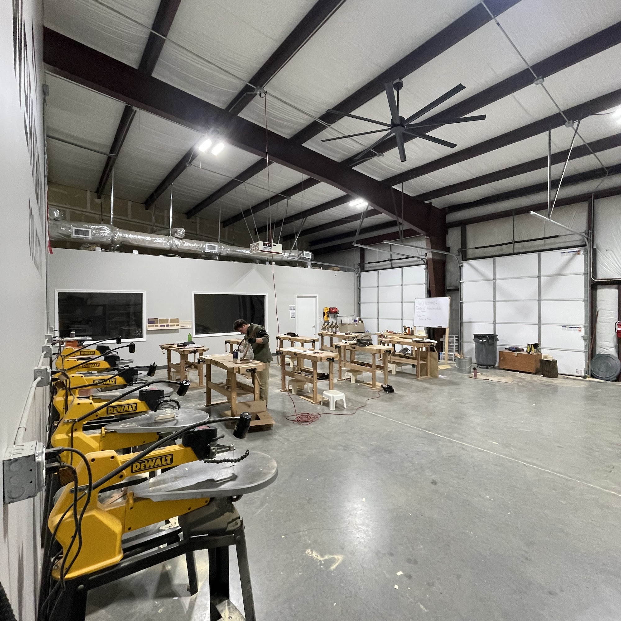 R McClintock, Fine Woodworking Shoppe Springdale