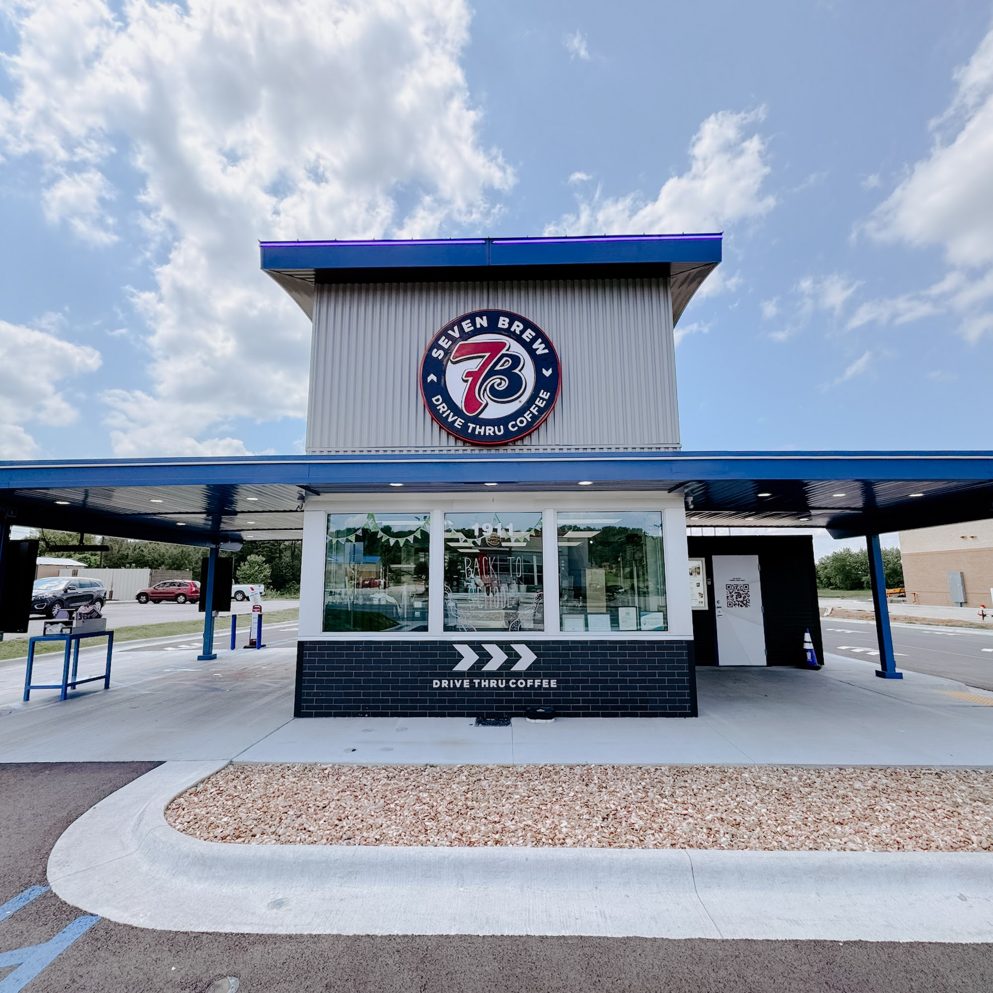 7 Brew Coffee Van Buren