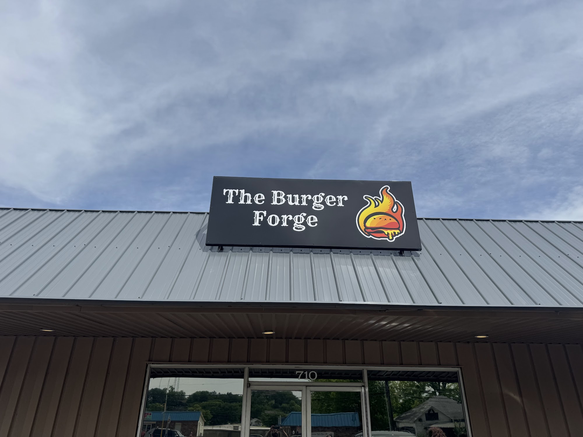 The Burger Forge Van Buren