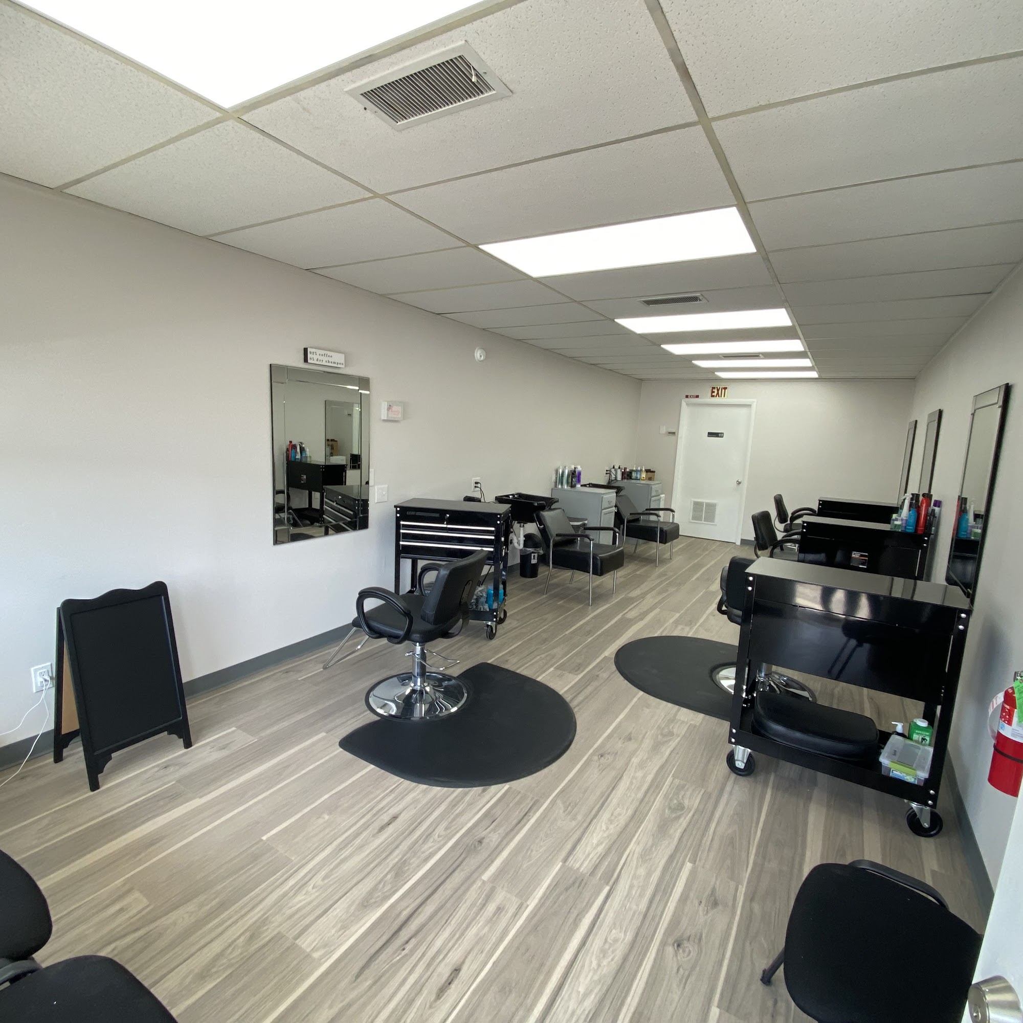 Pointer Hair Studio 1224 Fayetteville Rd, Van Buren Arkansas 72956