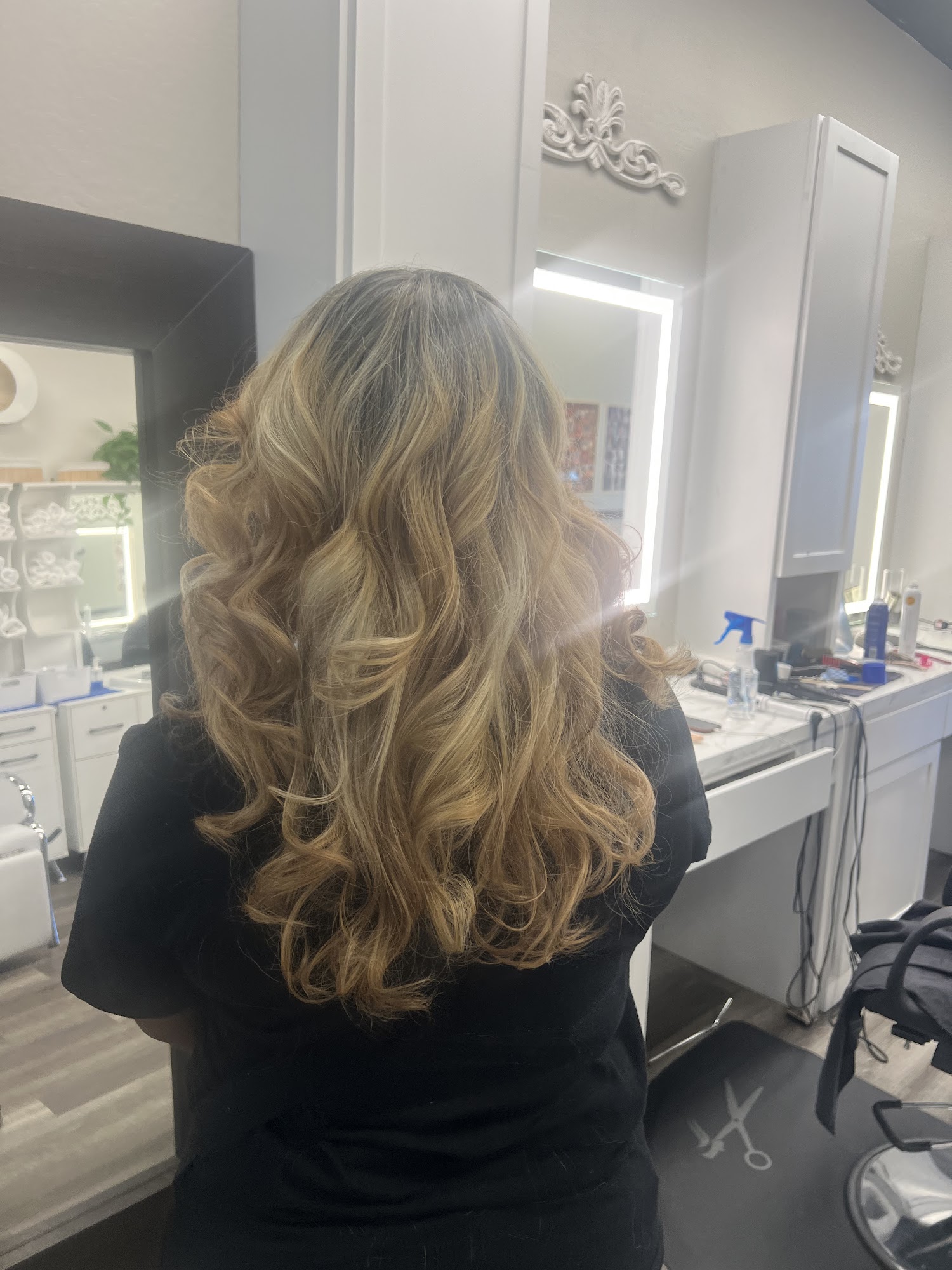 Salon de Belleza Yoli