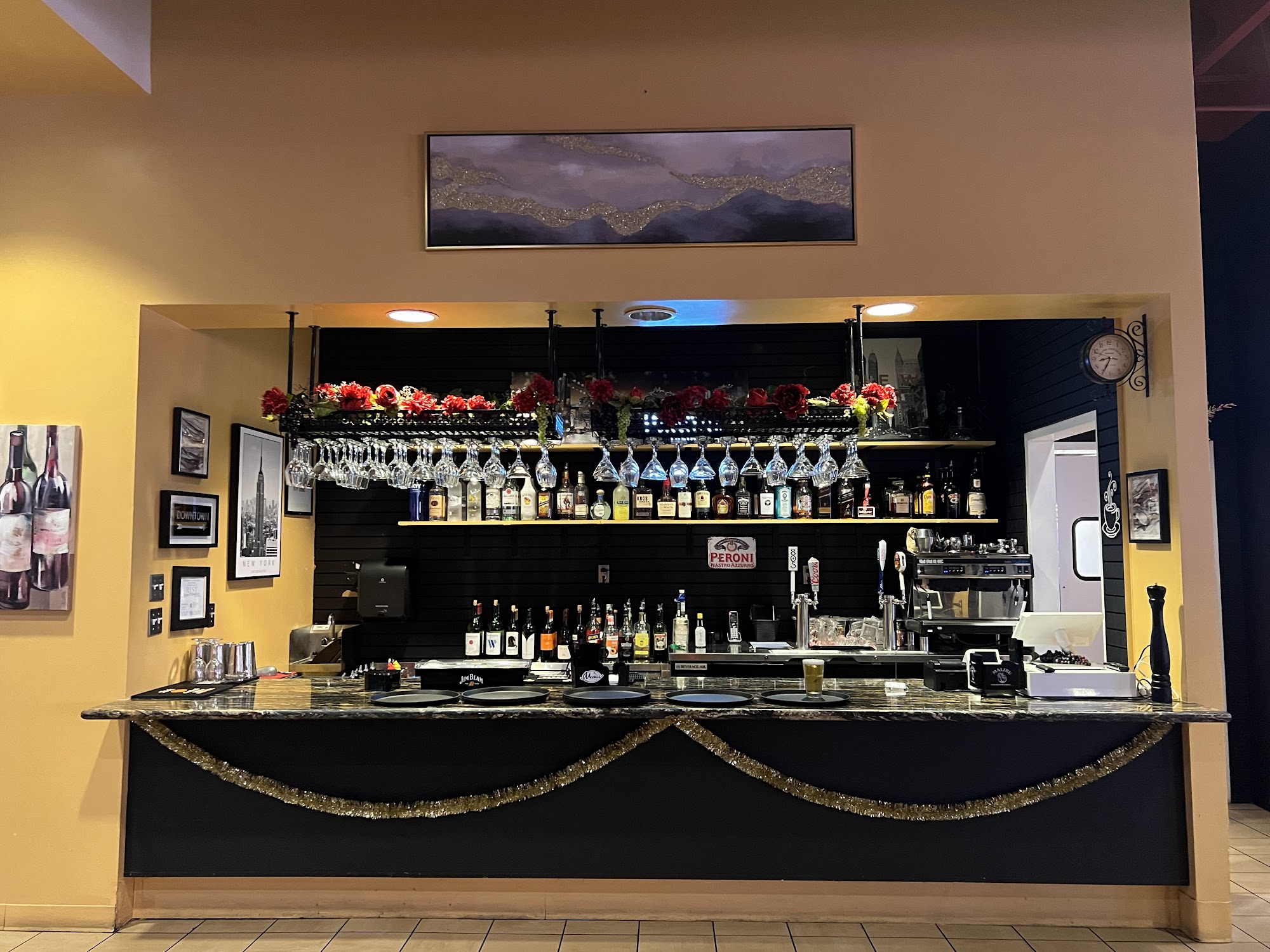 Meoni’s Italian Kitchen Bullhead City