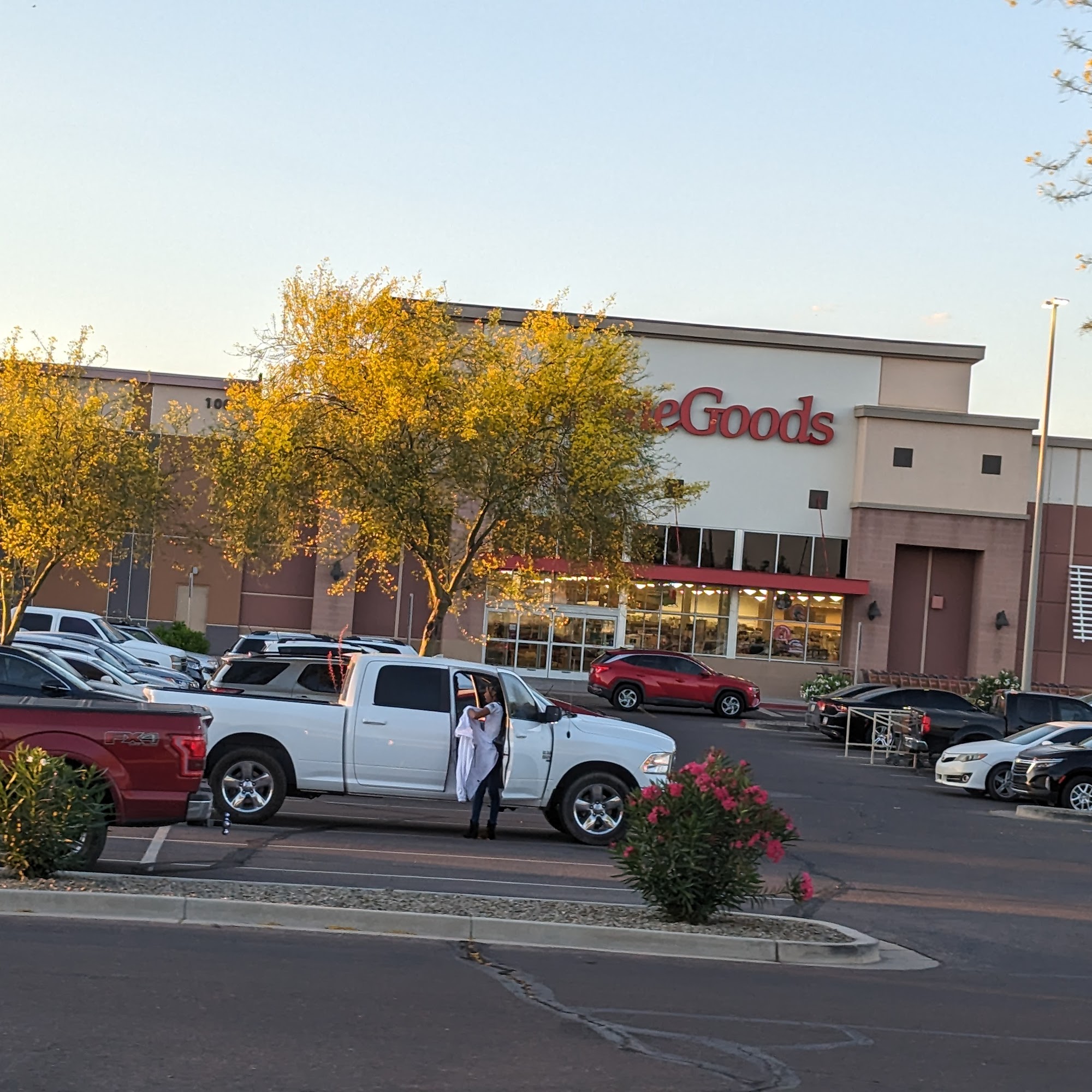 HomeGoods Casa Grande