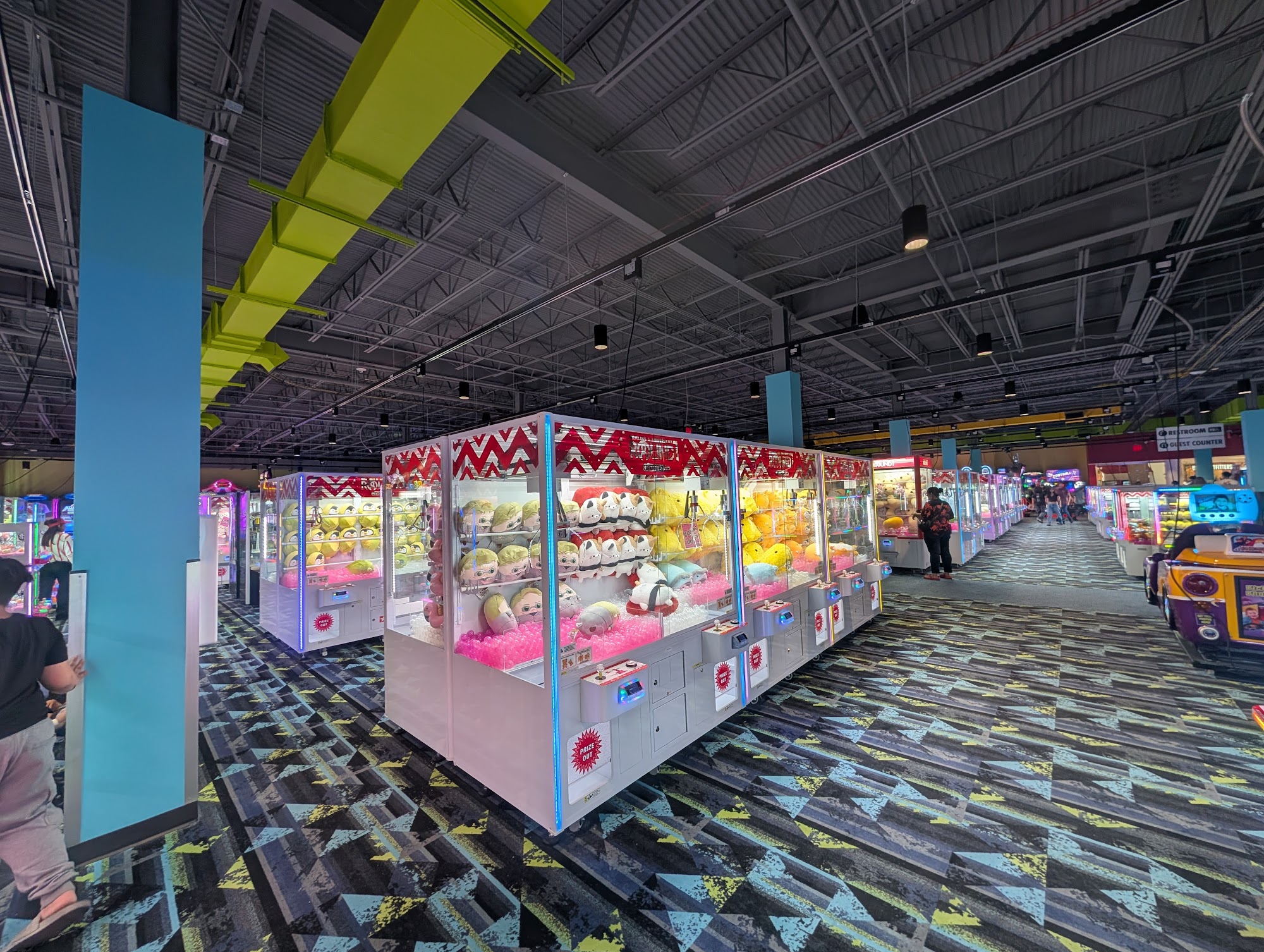 Round1 Bowling & Arcade Chandler - Chandler Fashion Center Chandler