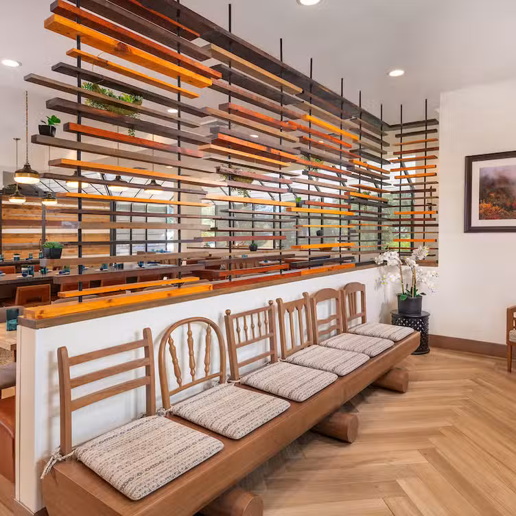 Photo credit: opentable