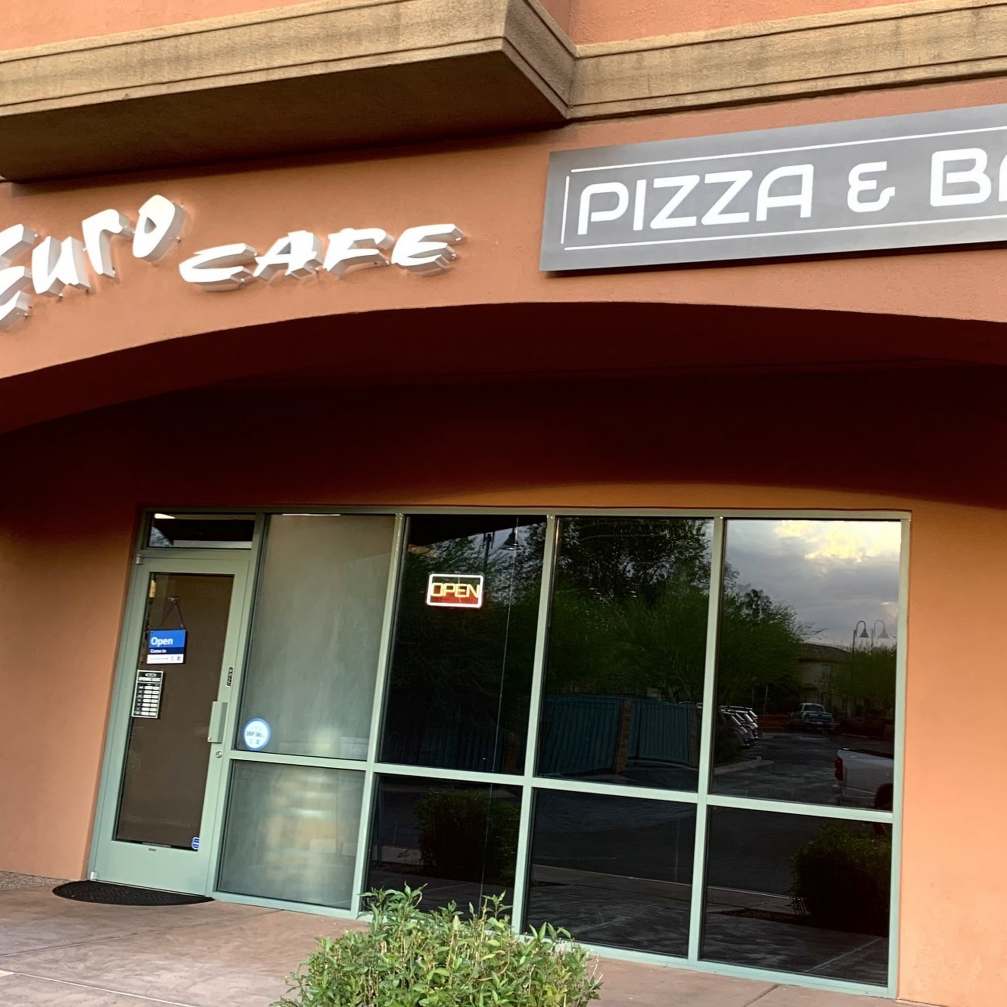 Euro Pizza Cafe Fountain Hills