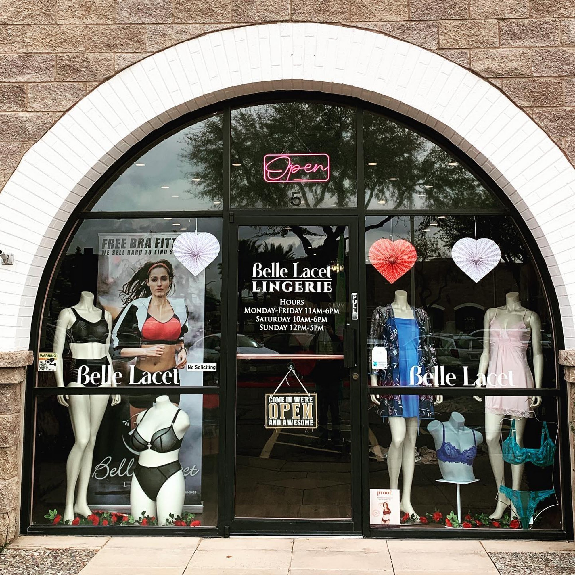 Belle Lacet Lingerie GILBERT Gilbert