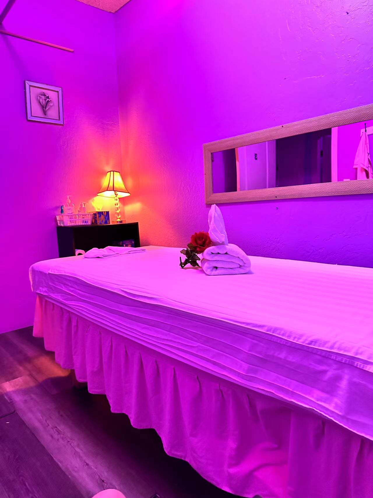 Thai Healing Massage 5008 W Northern Ave #4, Glendale Arizona 85301