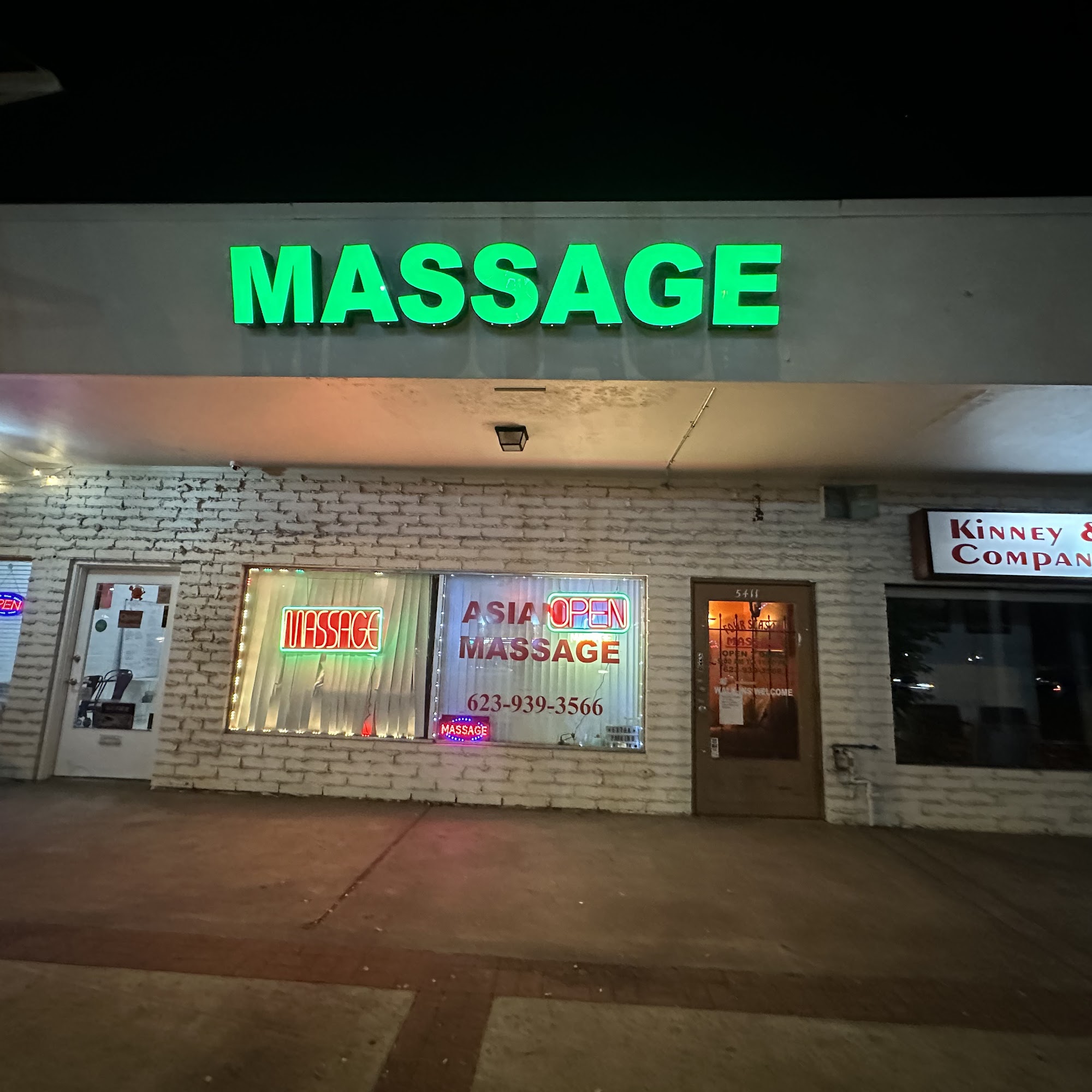 FOUR SEASONS MASSAGE 5411 W Glendale Ave, Glendale Arizona 85301