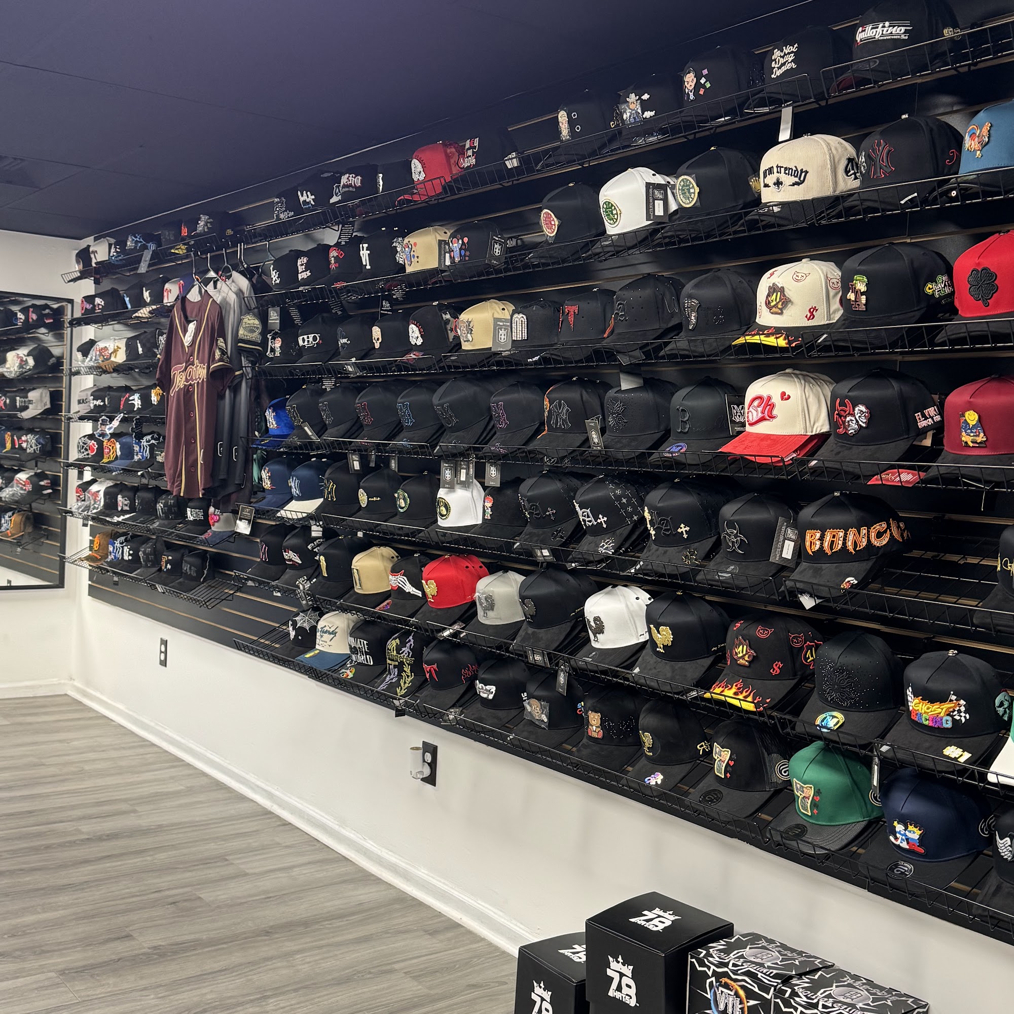 Top Caps USA Glendale