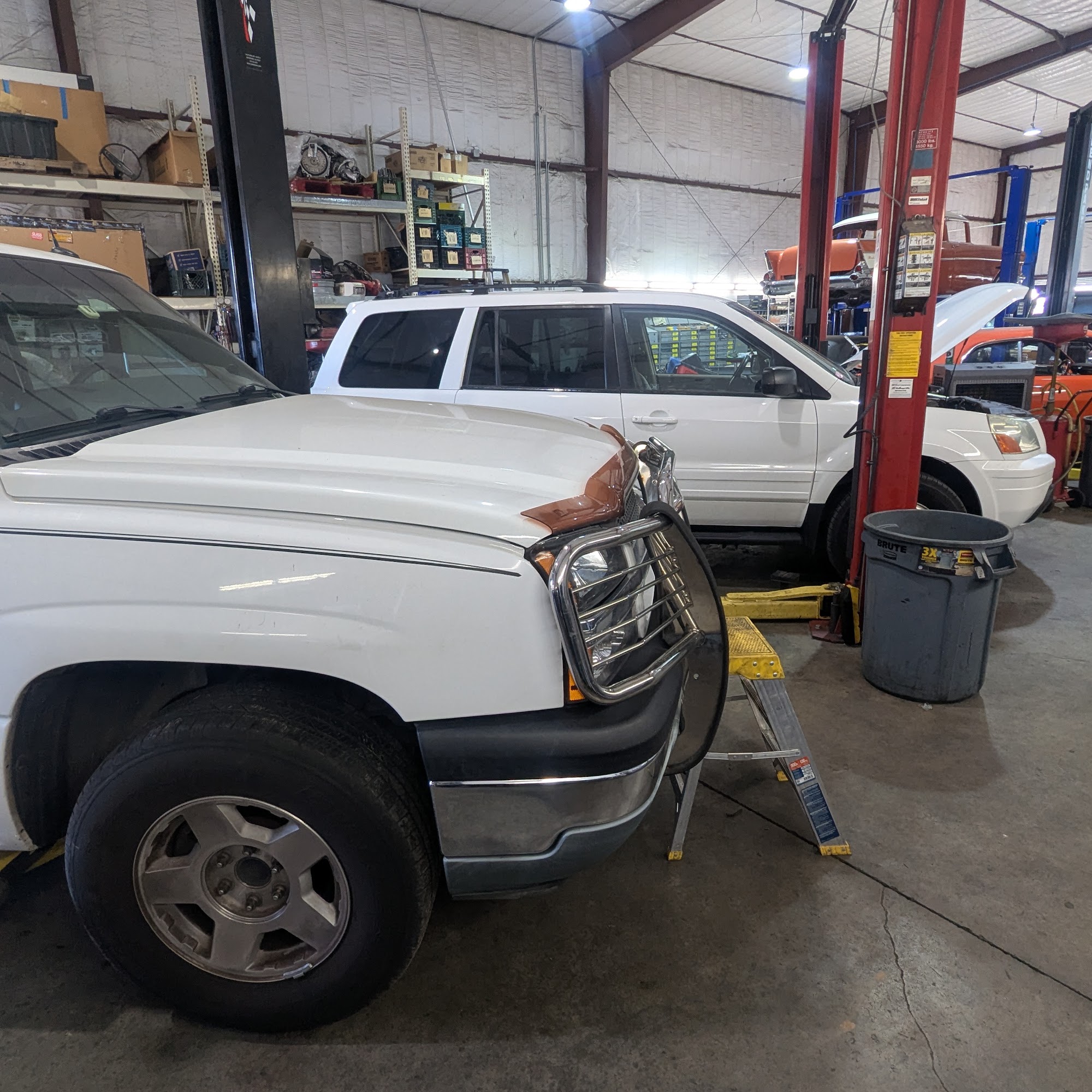 Pdh Auto Repair and Restoration Glendale