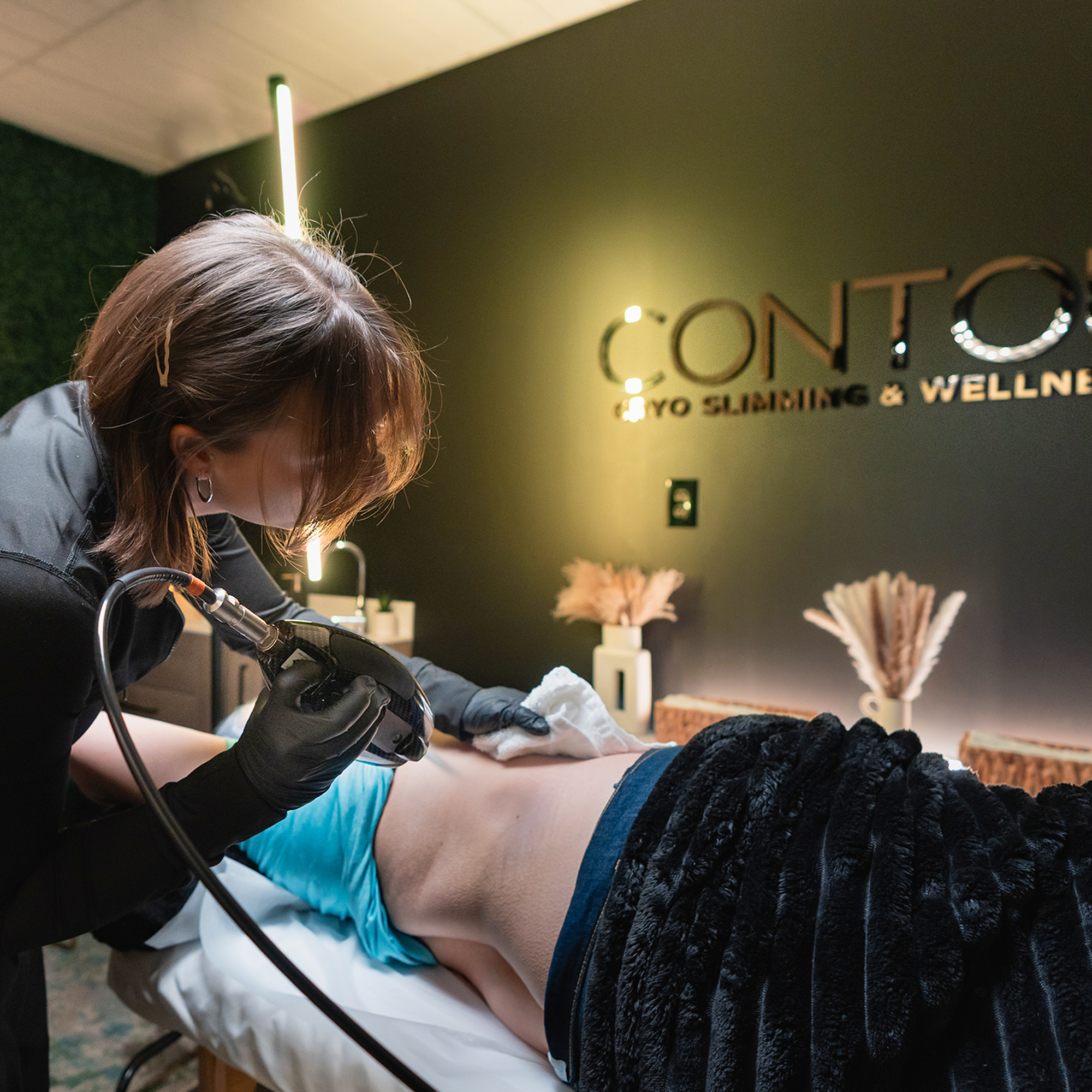 Contour Spa Glendale 18205 N 51st Ave Bldg 5, Suite 141, Glendale Arizona 85308