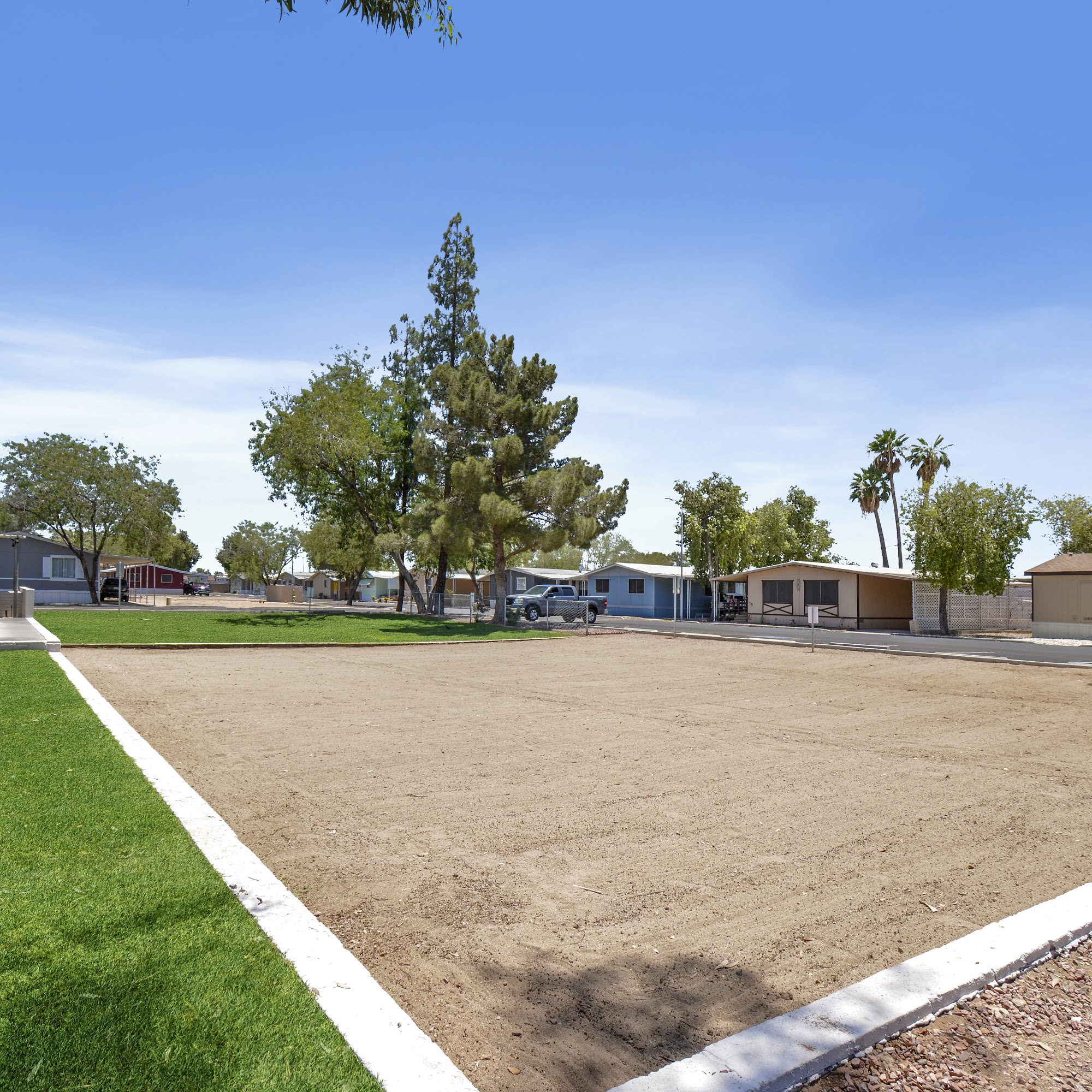 Paradise Groves MHC Glendale