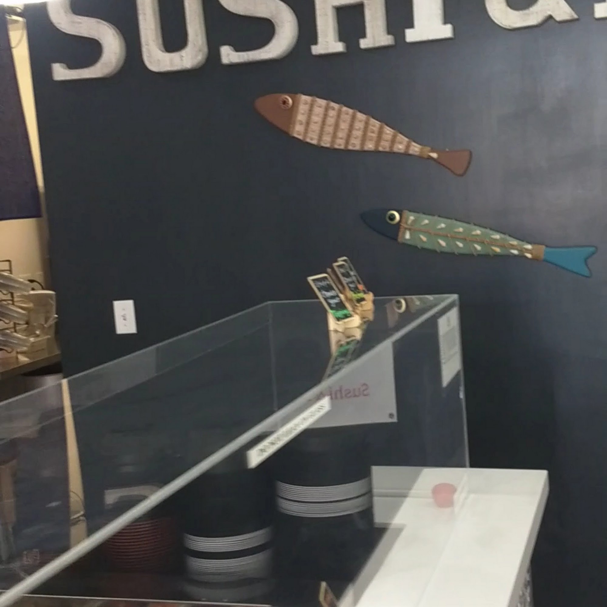 Sushi & Poke House Goodyear