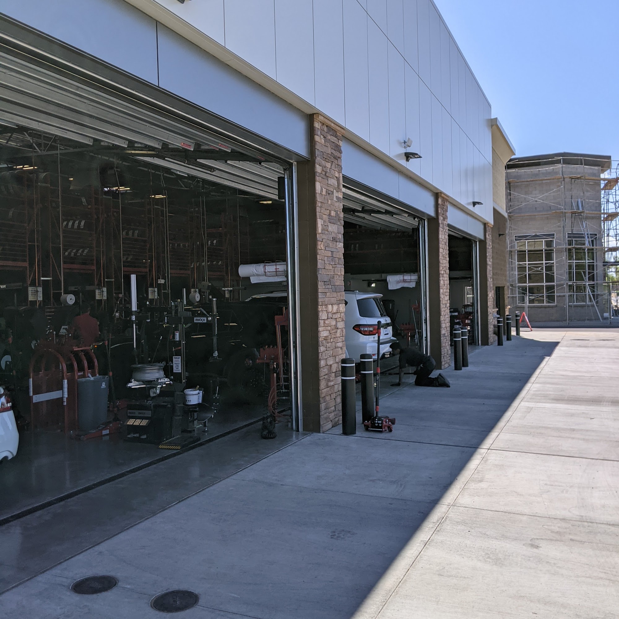 Discount Tire Goodyear