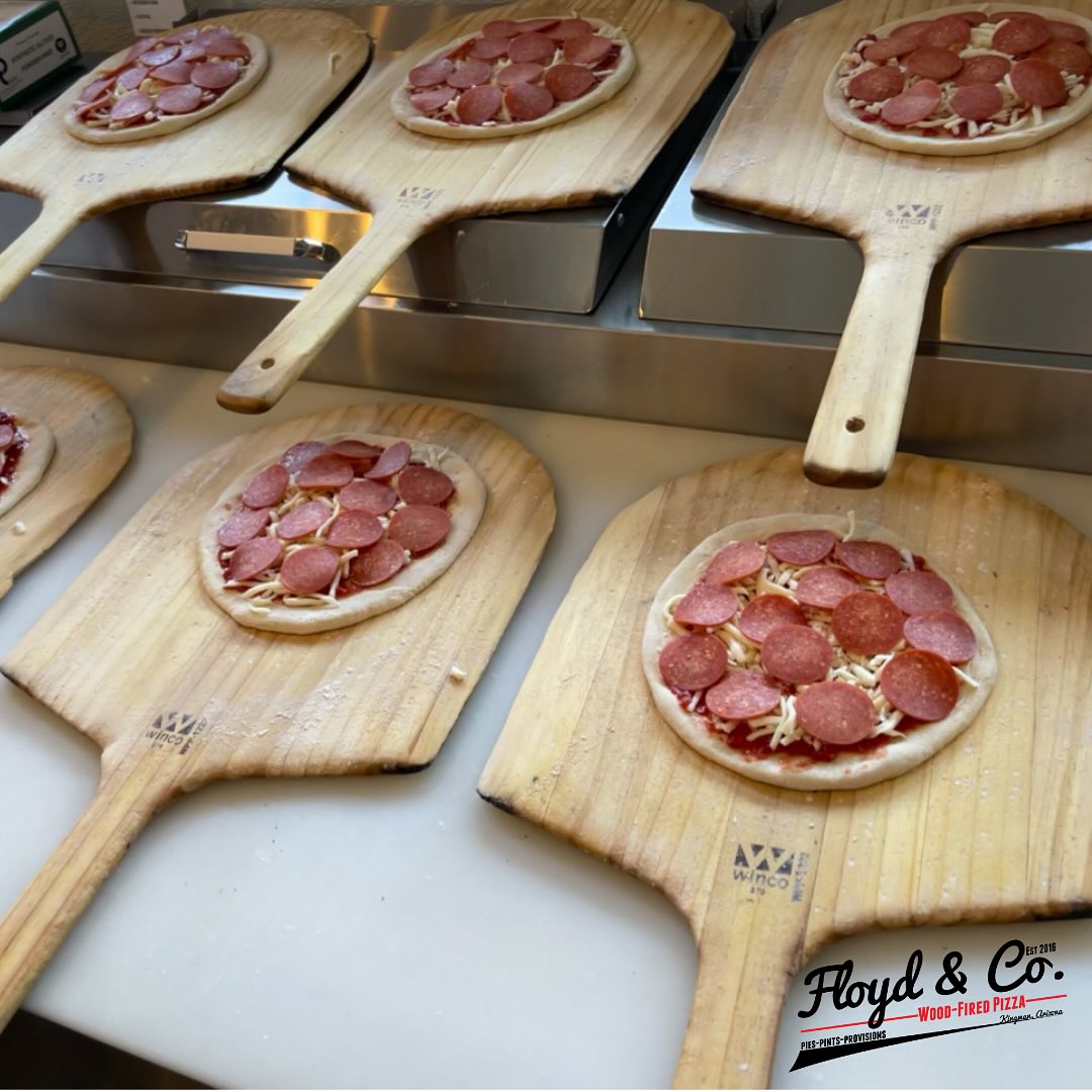 Floyd and Company Wood-Fired Pizza Kingman