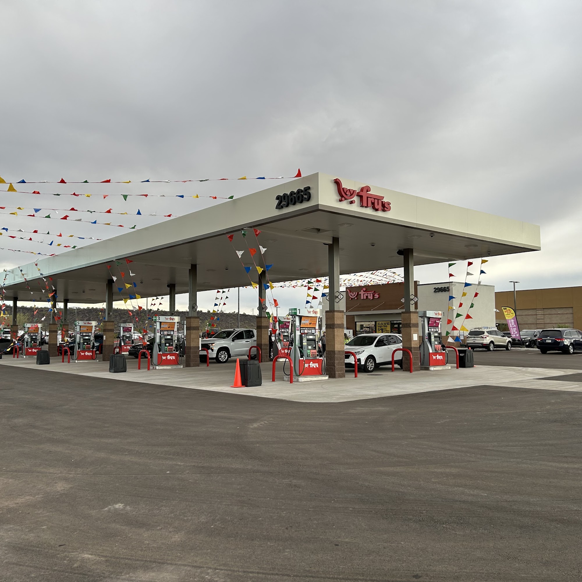 Fry's Fuel Center