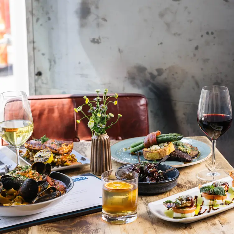 Photo credit: opentable