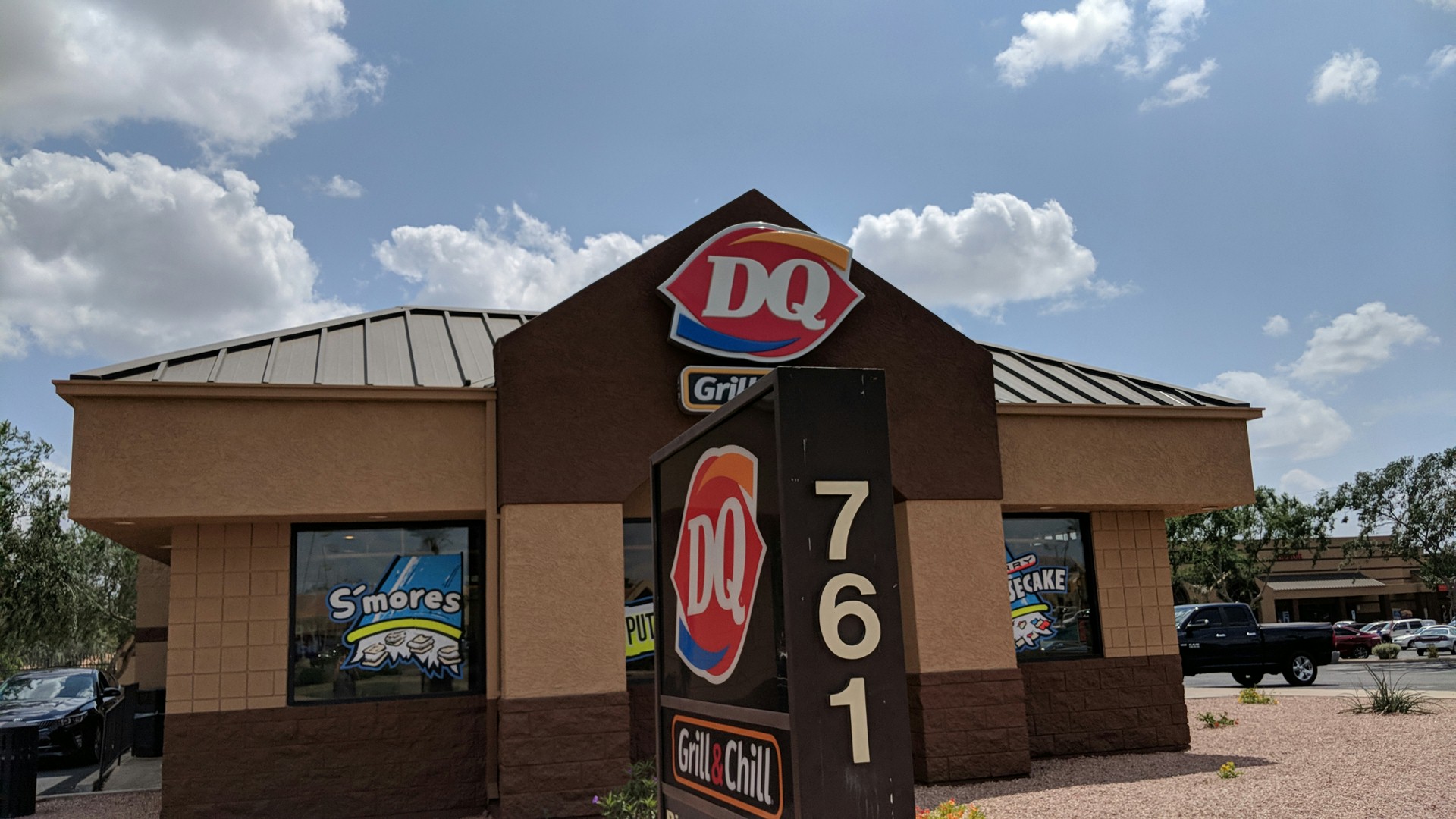 Dairy Queen Grill & Chill