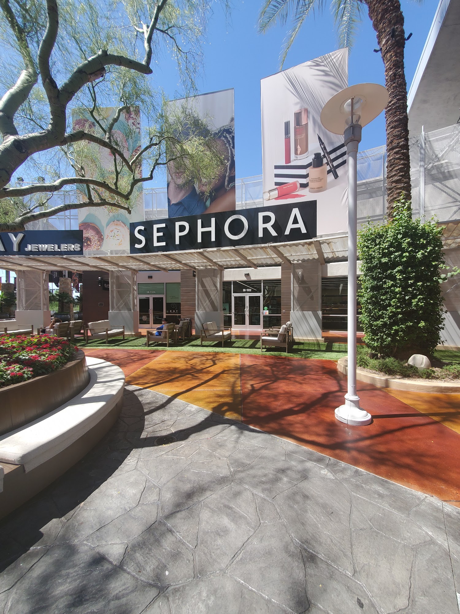 SEPHORA