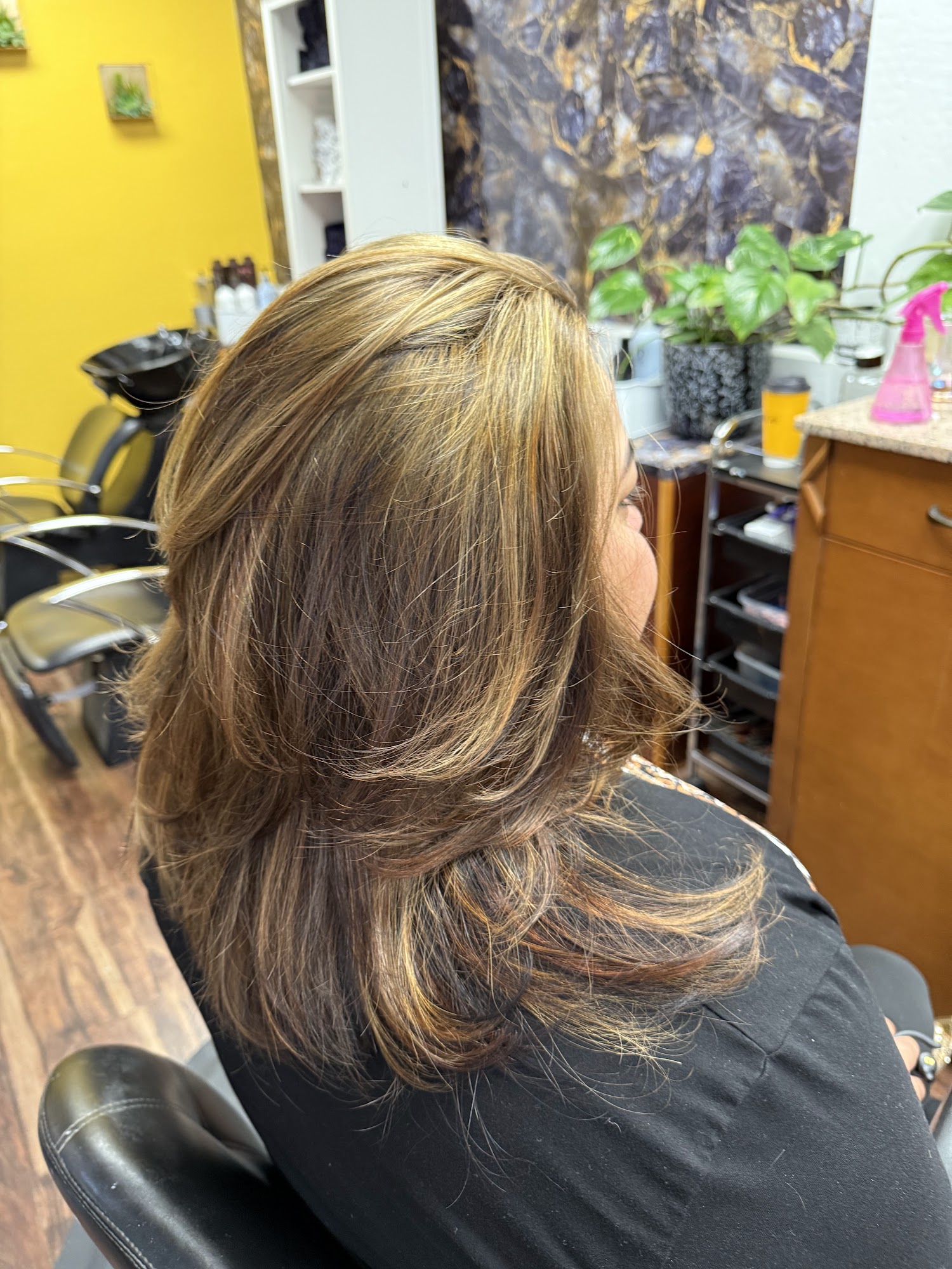 Chica Latina Barber shop