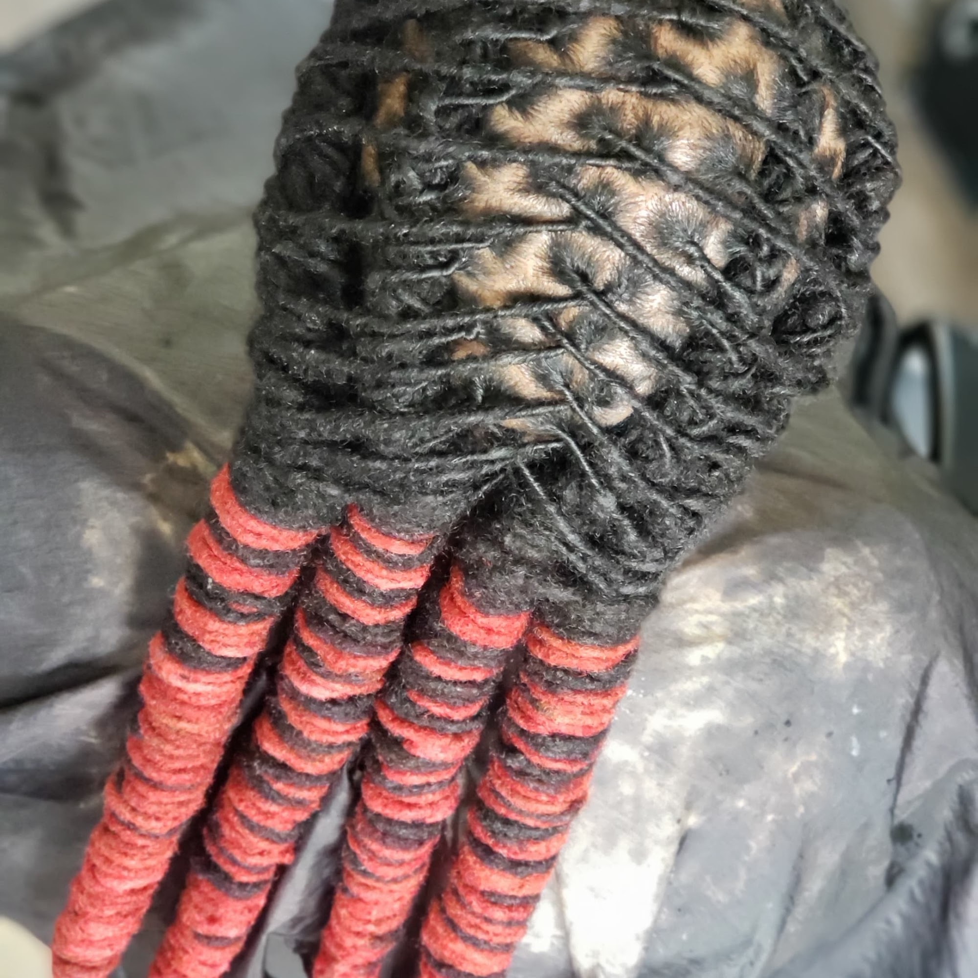 Dread Queen's Loc Lounge 9005 N 29th Ave #6, Phoenix Arizona 85051