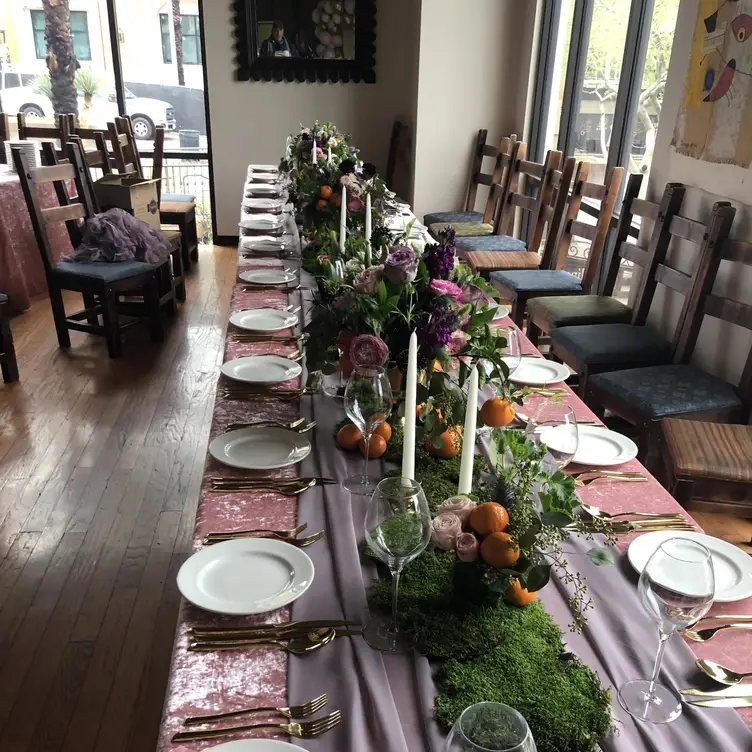 Photo credit: opentable