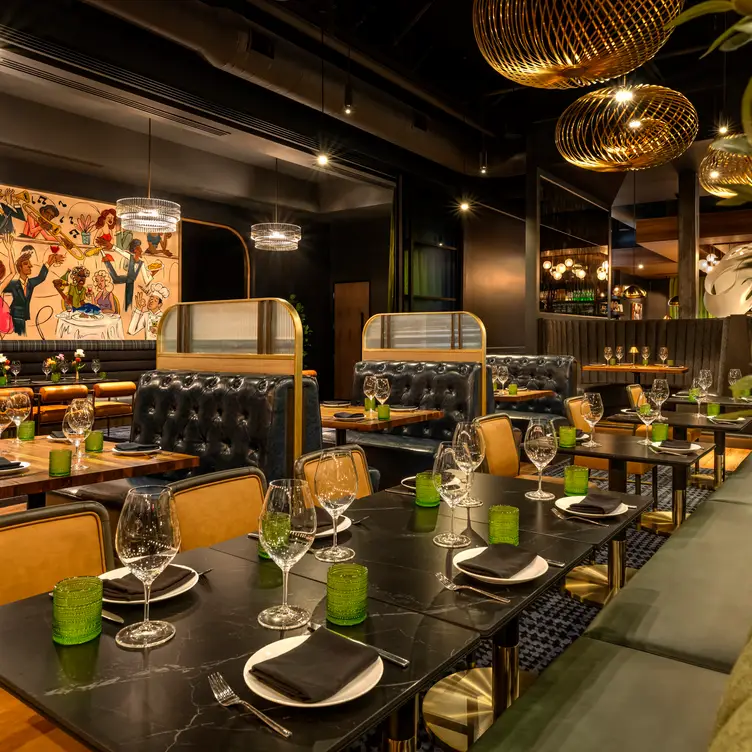 Photo credit: opentable