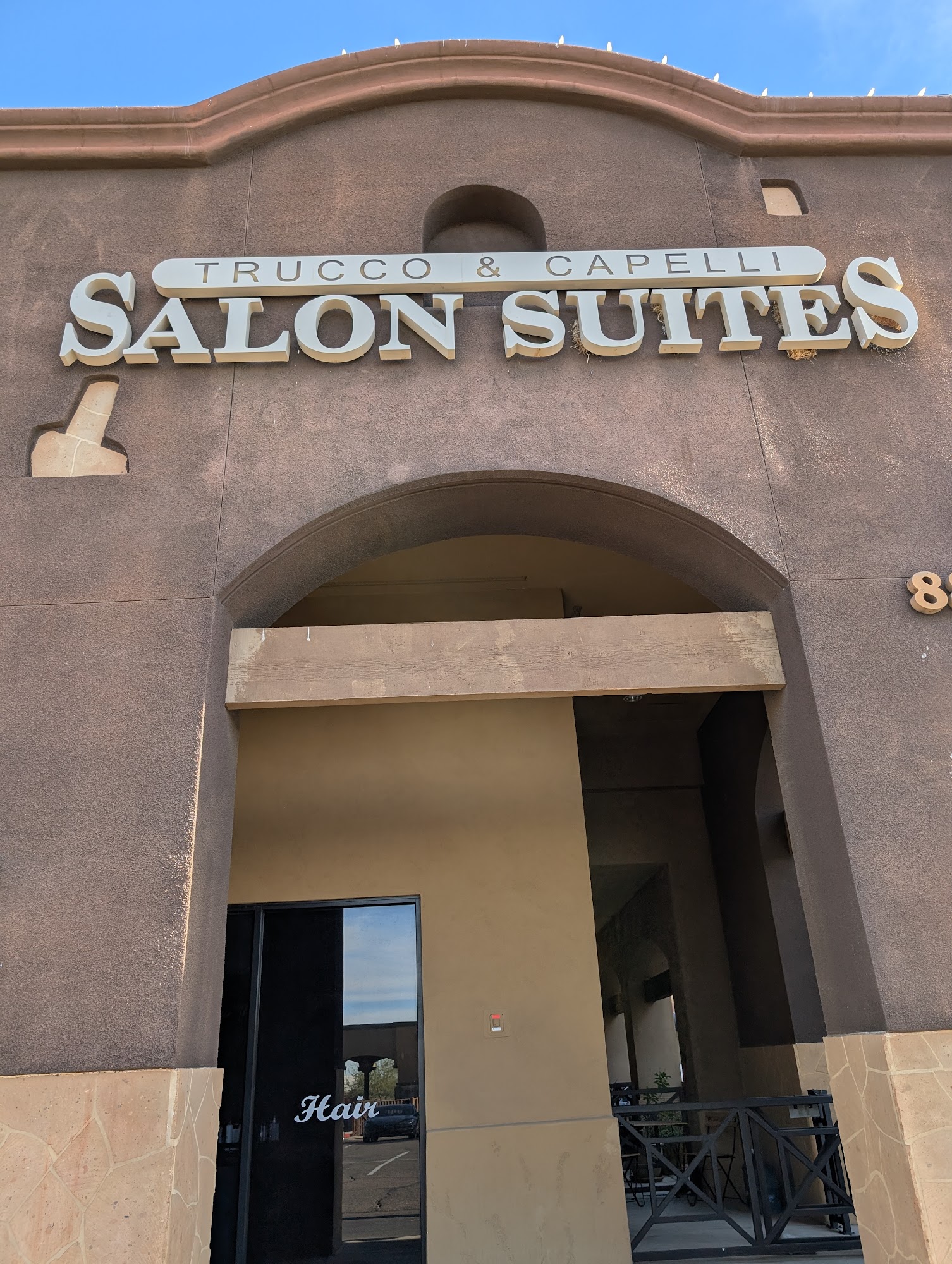 Trucco and Cappelli Salon Suites