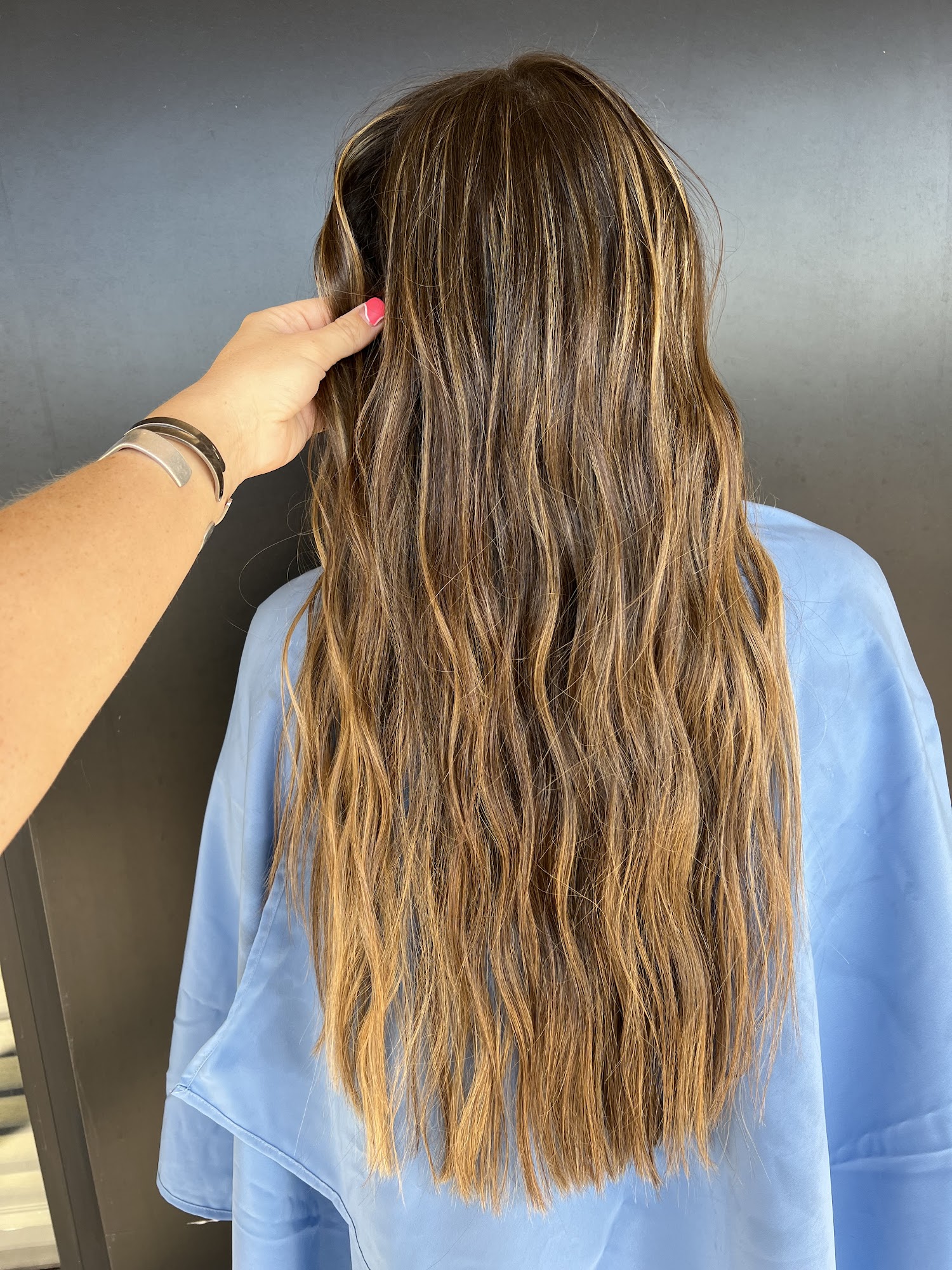 Luminous Locks Beauty Salon 9689 Hayden Rd, Scottsdale Arizona 85258