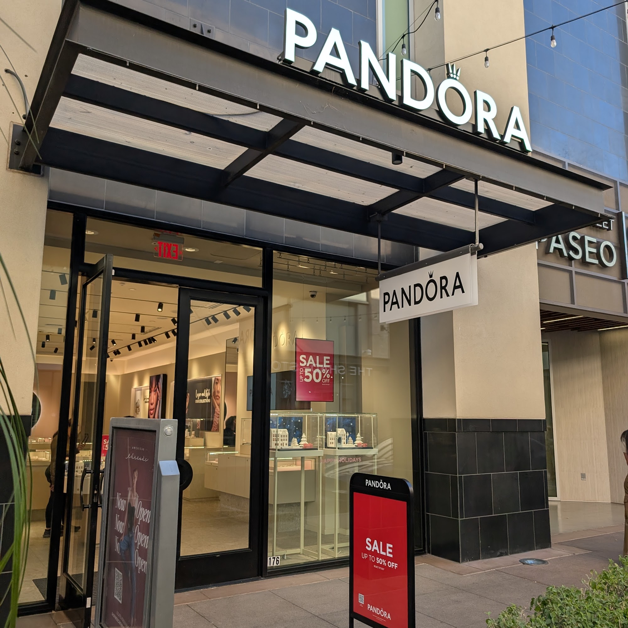 Pandora Jewelry