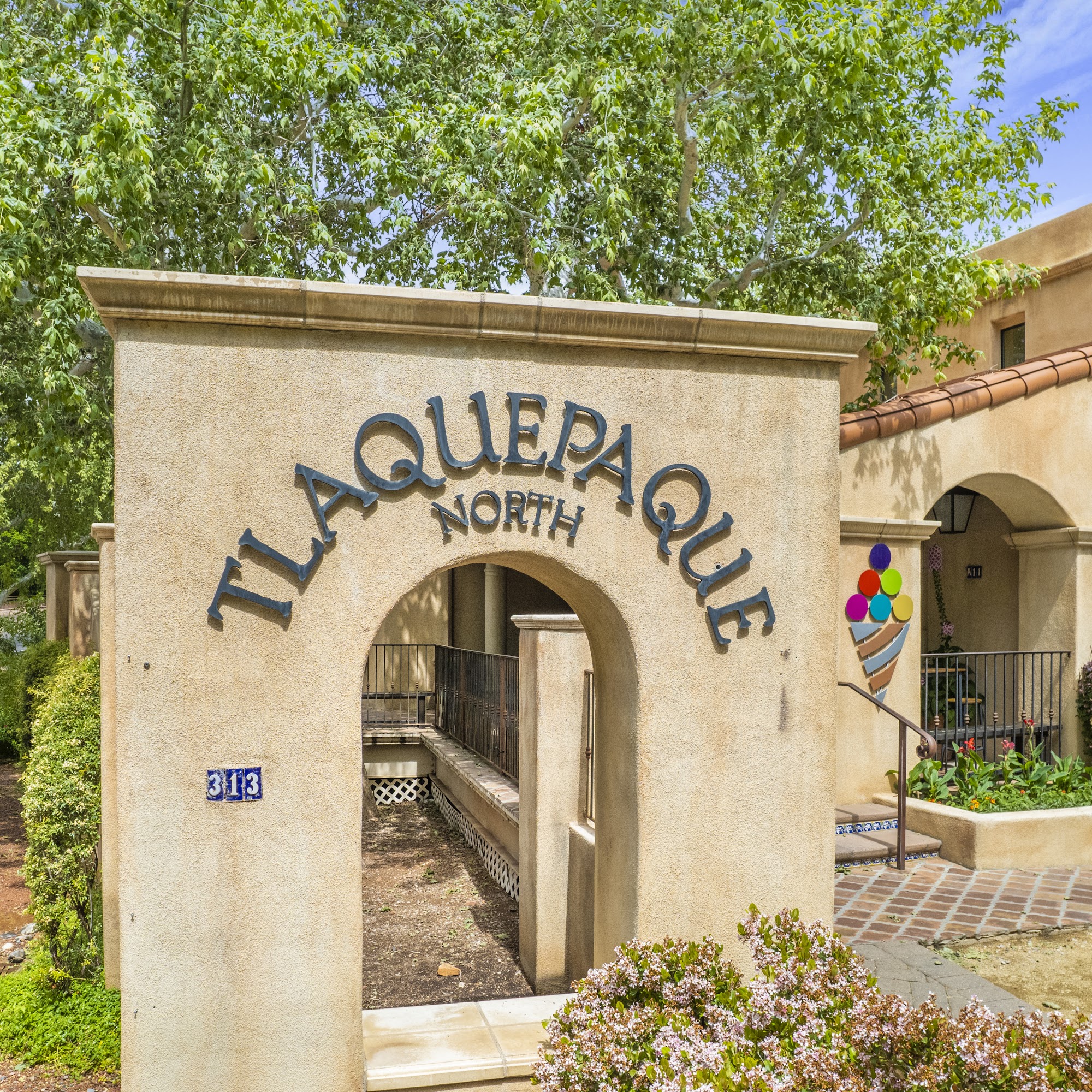 BowWow Sedona Sedona